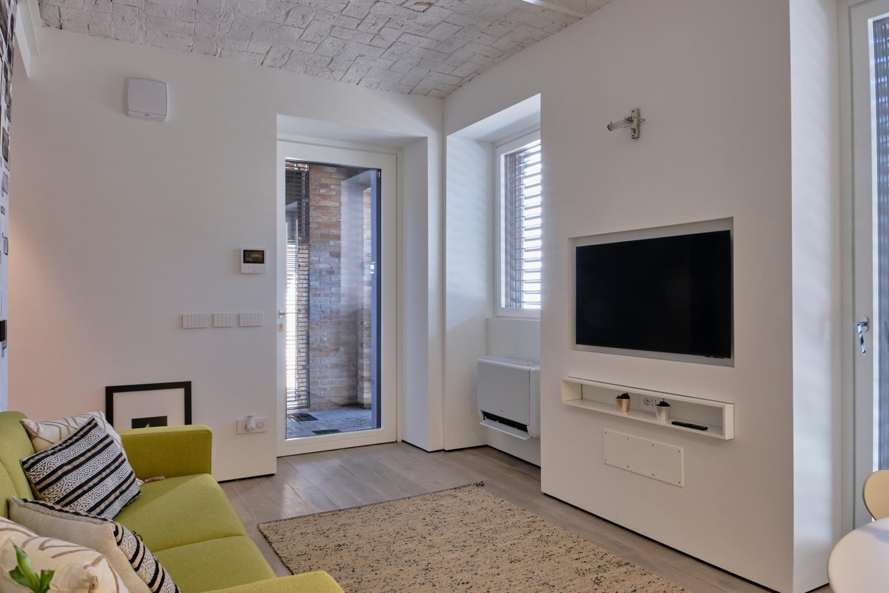 SERENDIPITY apartments