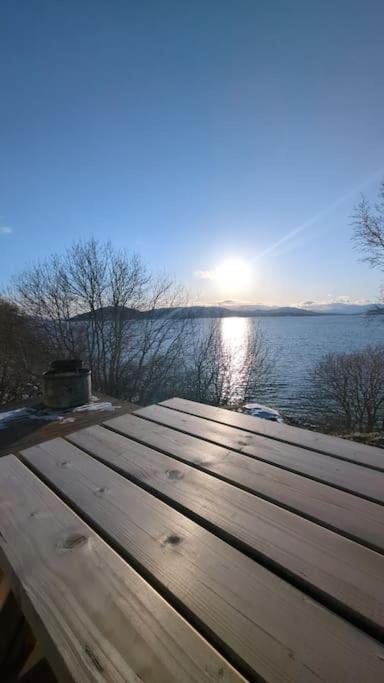 Senja - Charming cottage by the sea with terrace and fantastic view