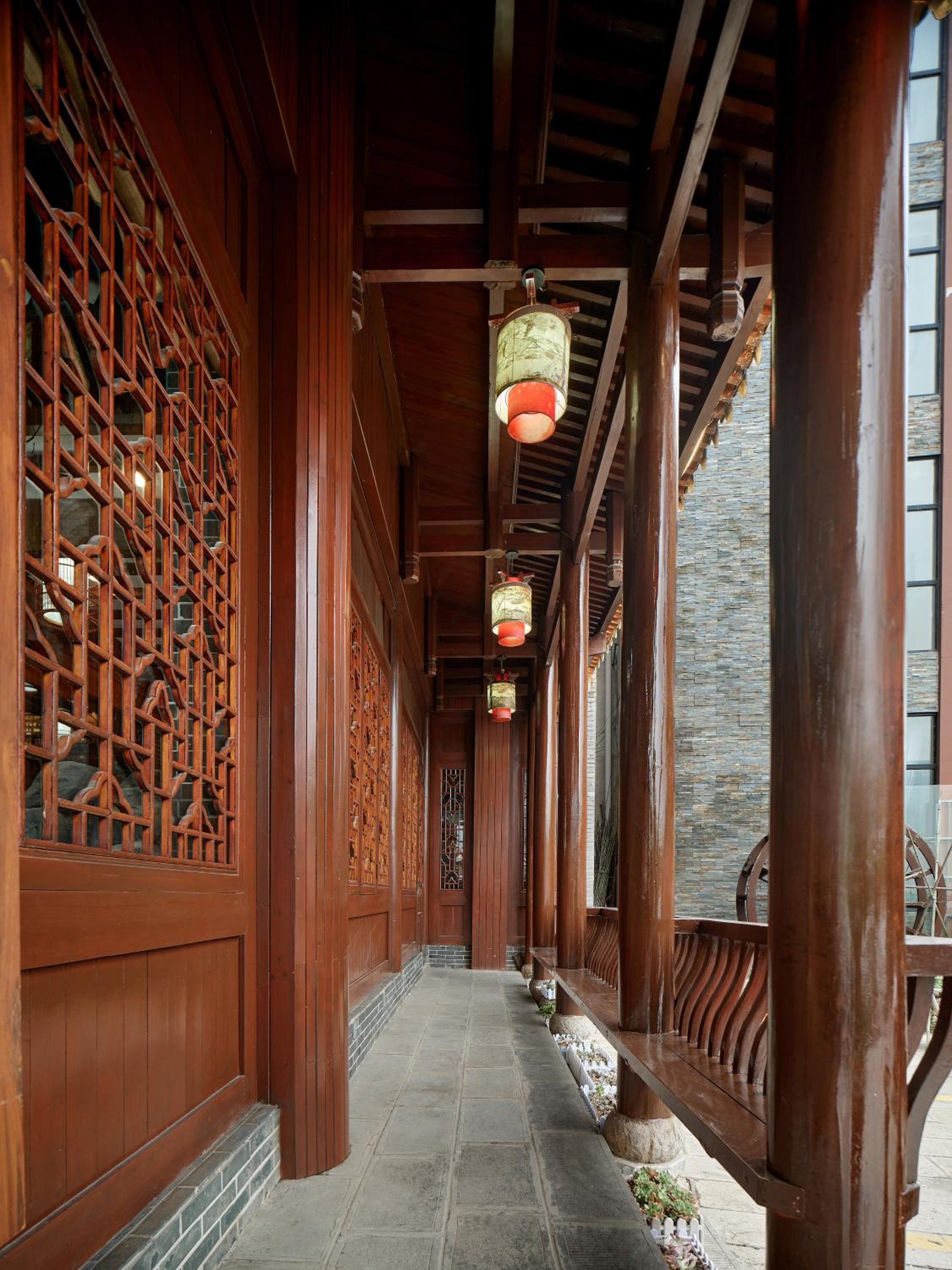 Lee's Boutique Resort & Including free breakfast and free pick-up service