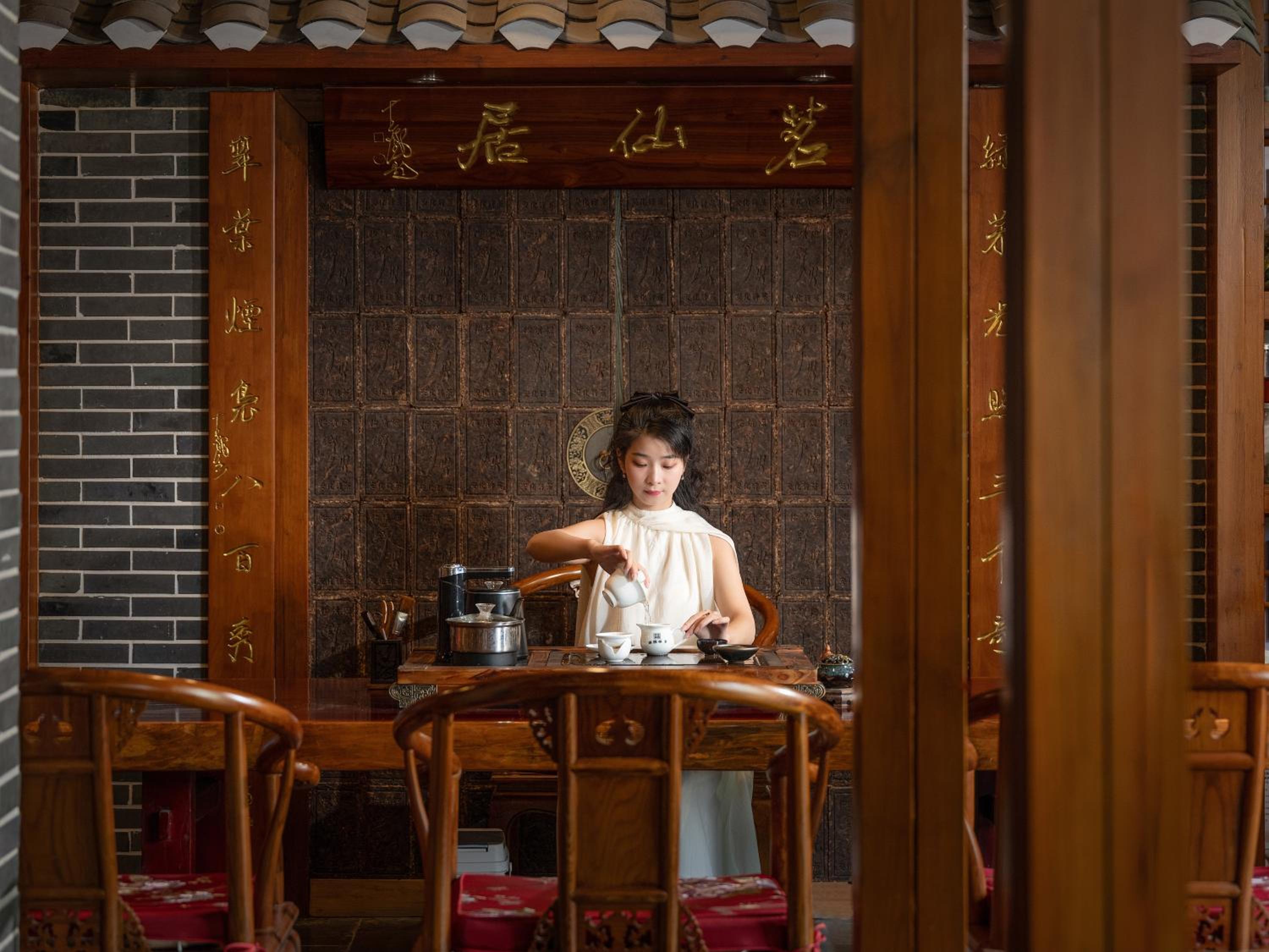 Lee's Boutique Resort & Including free breakfast and free pick-up service