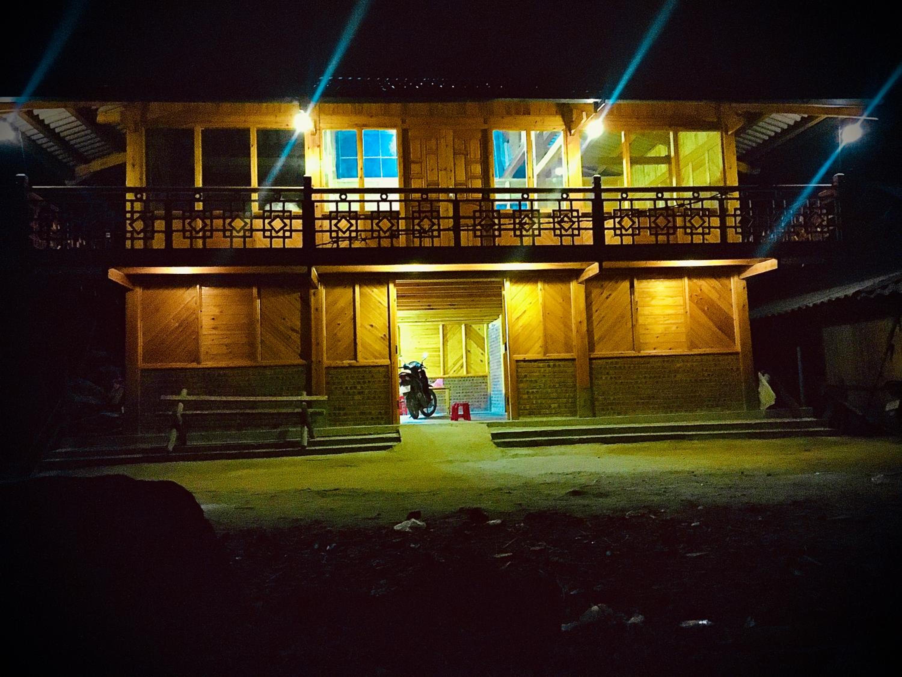 LysaHouse