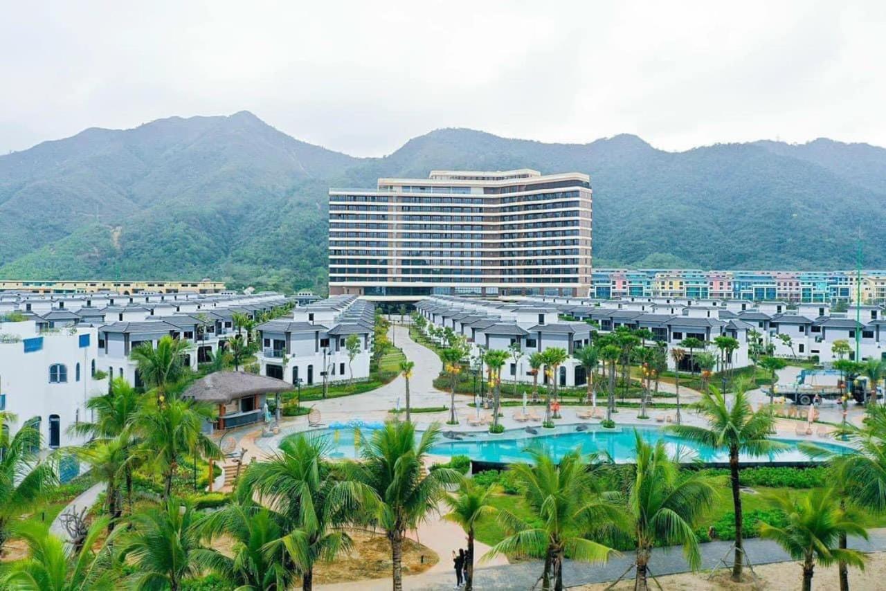 Dahlia villa - Sonasea Vân Đồn Harbor city view 2