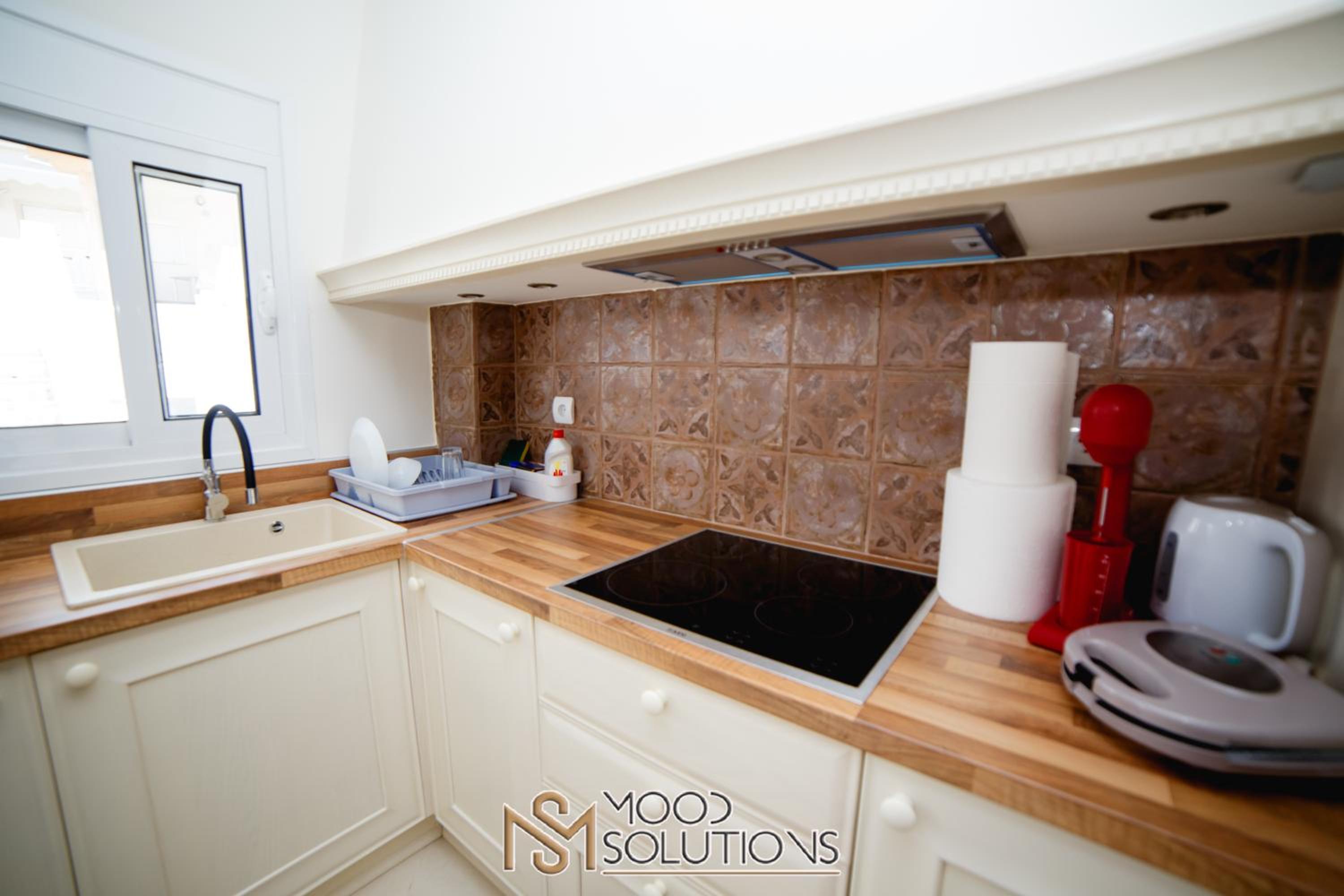 Polys Polychrono MoodSolutions Living