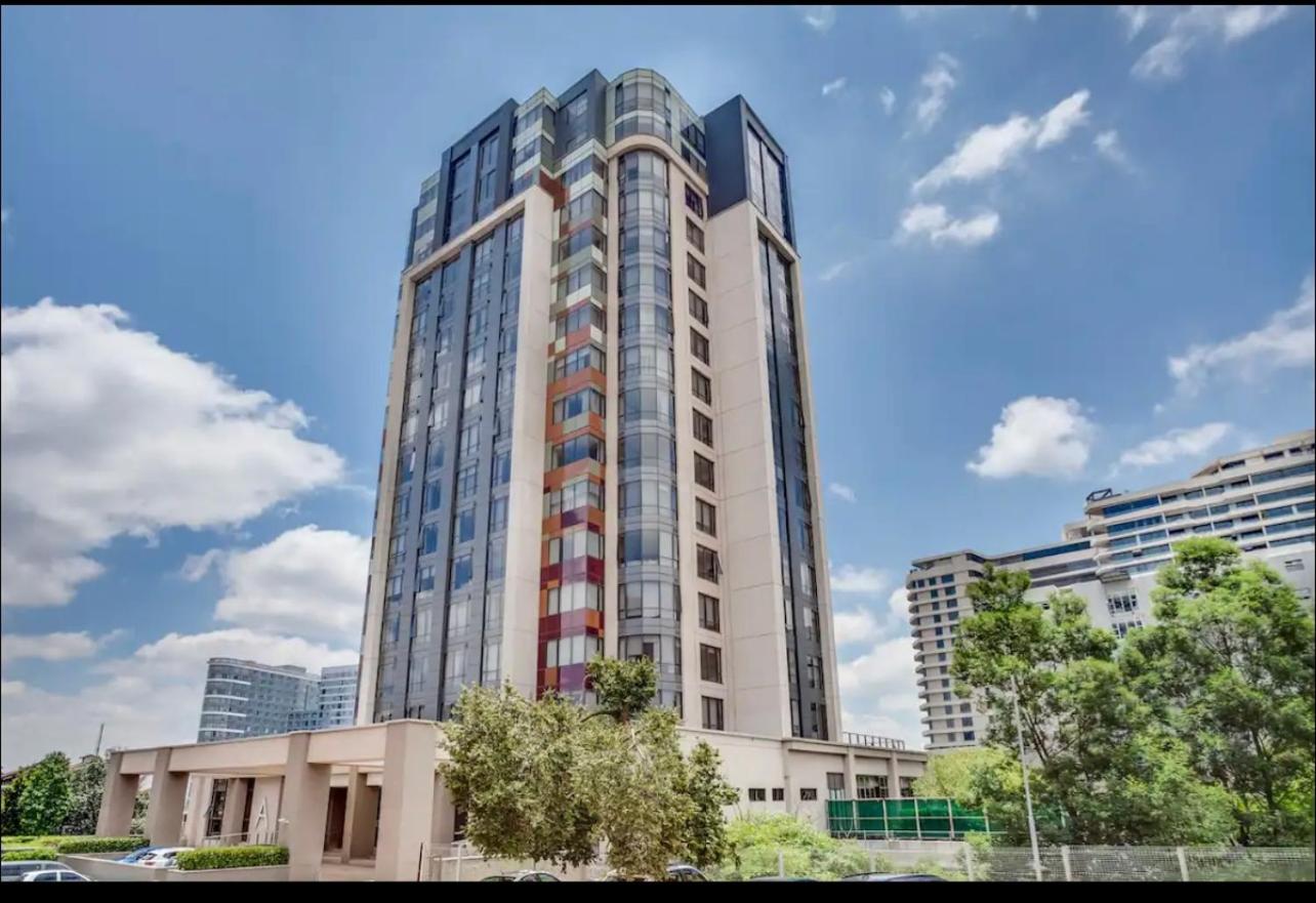 Luxury & Premium Suites Sandton City TWO