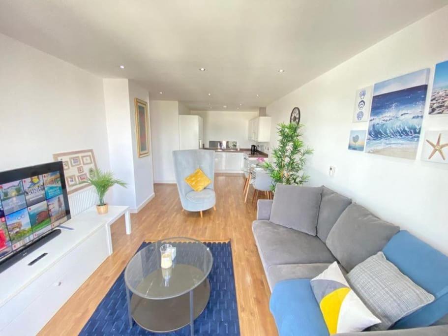 One Bed Flat in Stratford London