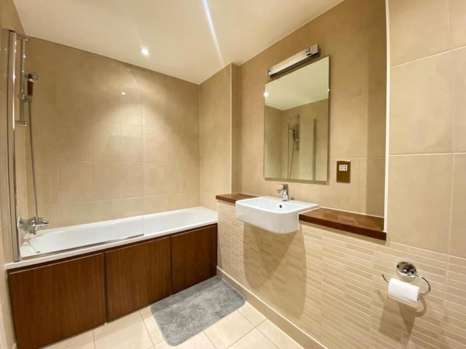 One Bed Flat in Stratford London