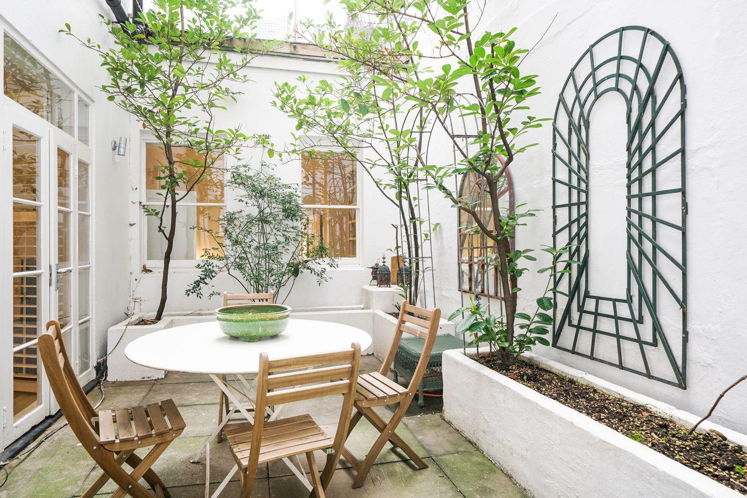 Hububb Luxury Queen's Gate Garden