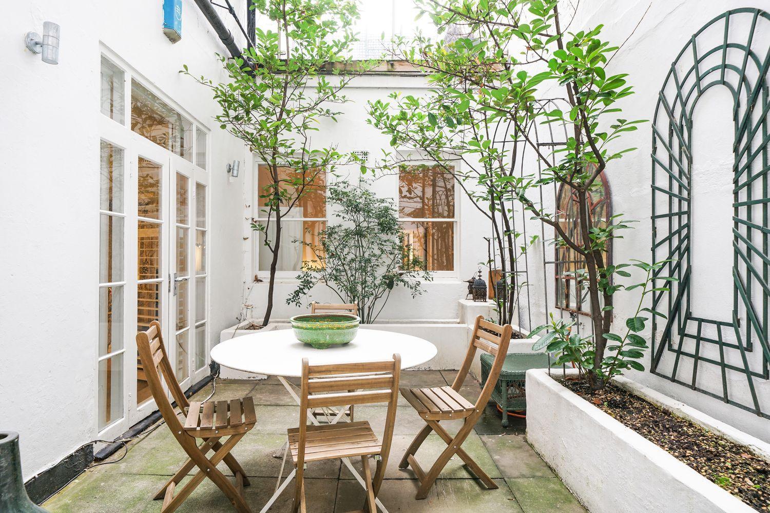 Hububb Luxury Queen's Gate Garden