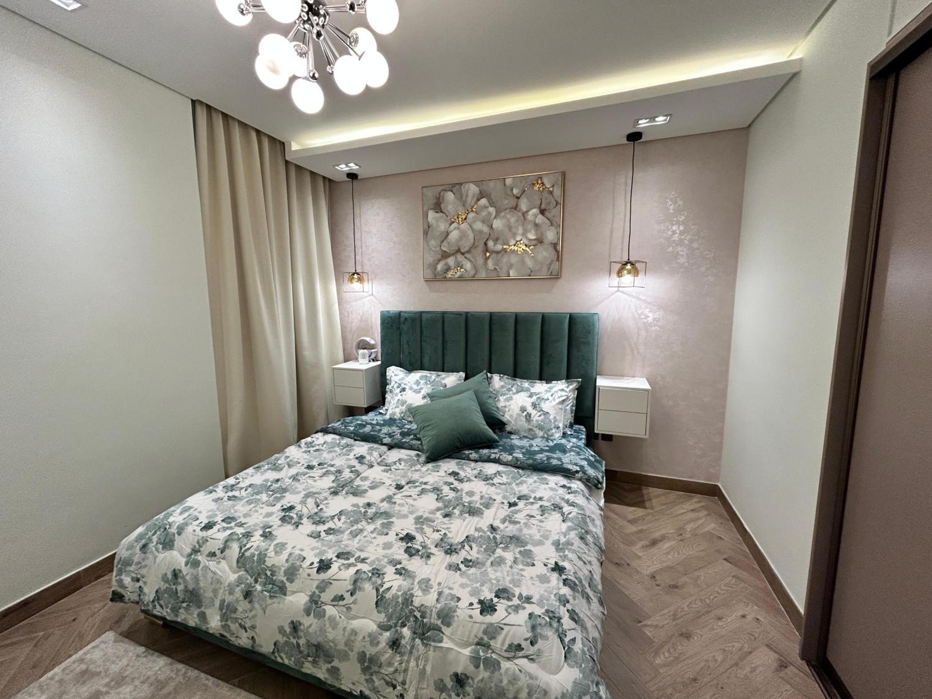 Luxury Romantic Sea View Apartment-ERAإقامة هادئة إطلالة بحرية موقع استثنائي- Manama