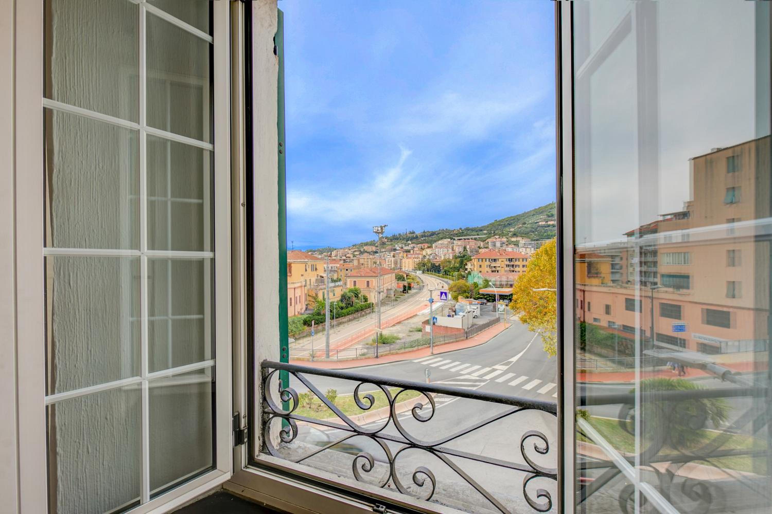 Imperia Bike and Sea - Happy Rentals