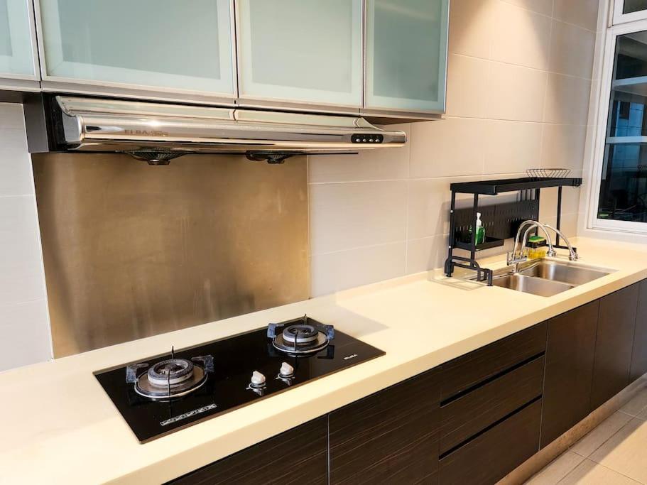 Railway Stylish Homestay (3BR3B) 6pax by Cowidea