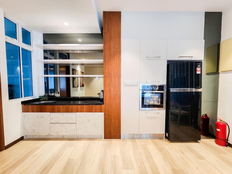 Railway Stylish Homestay (3BR3B) 6pax by Cowidea
