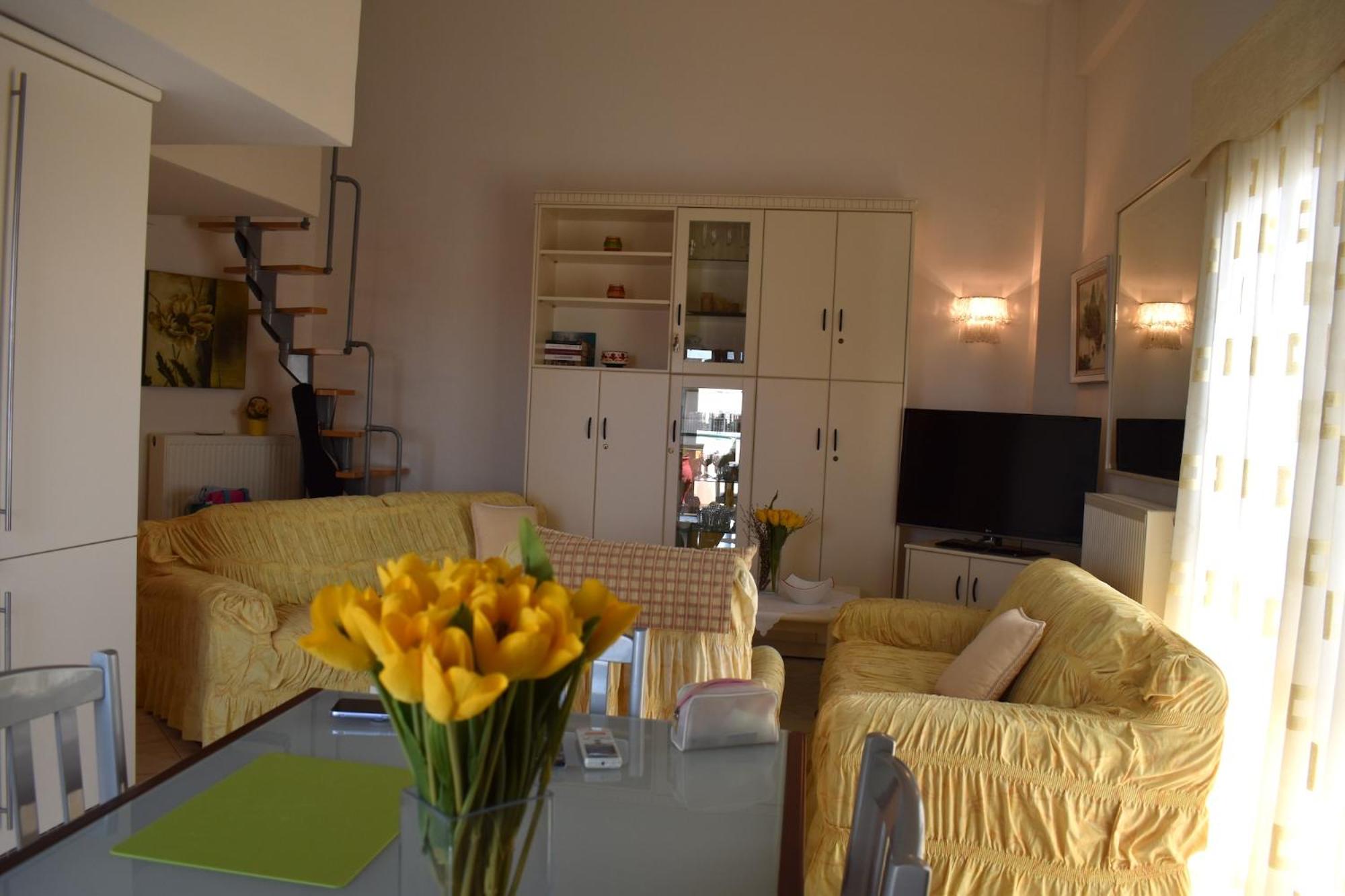 Evitas Home in Nea Kallikratia view 3
