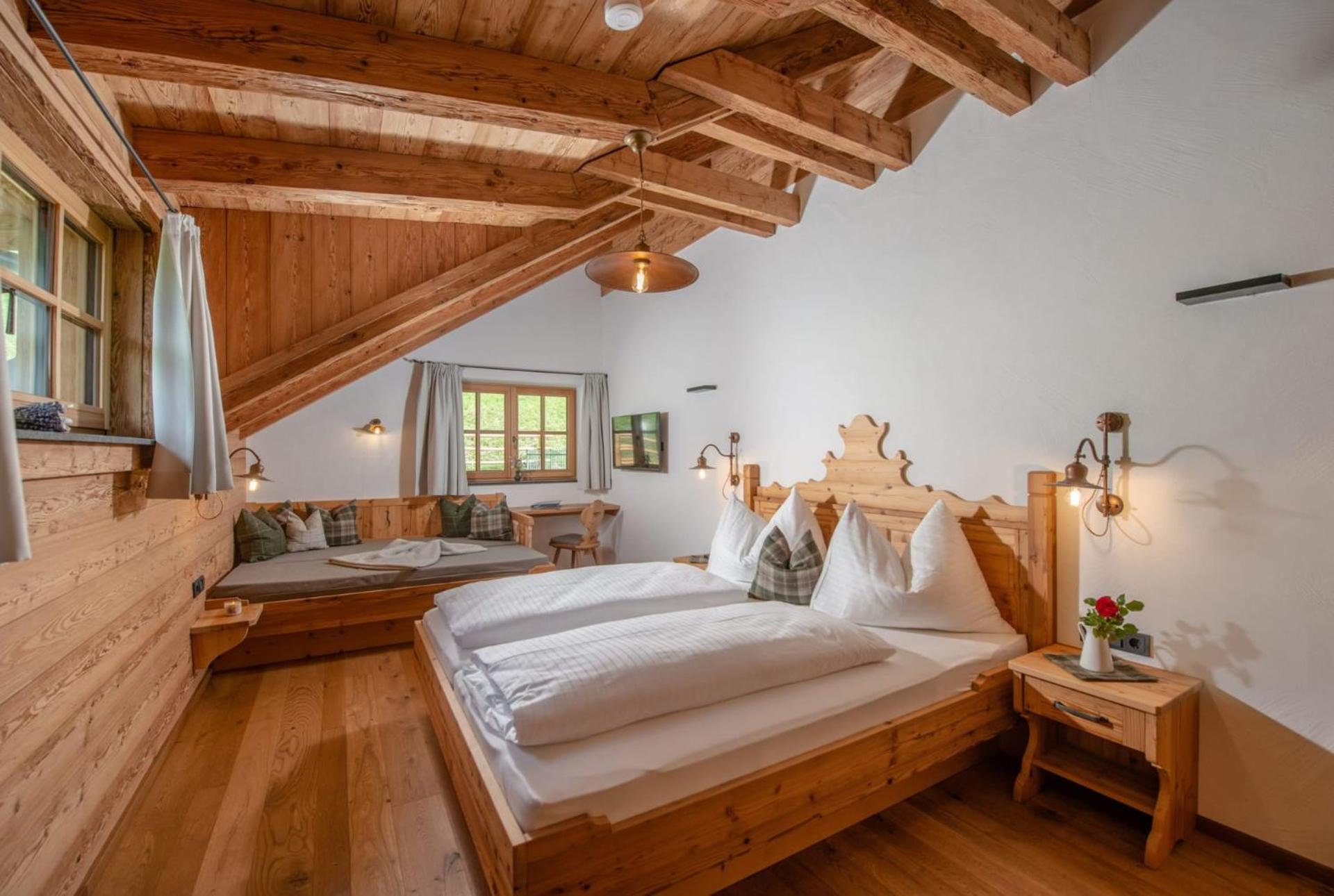 Photo 104