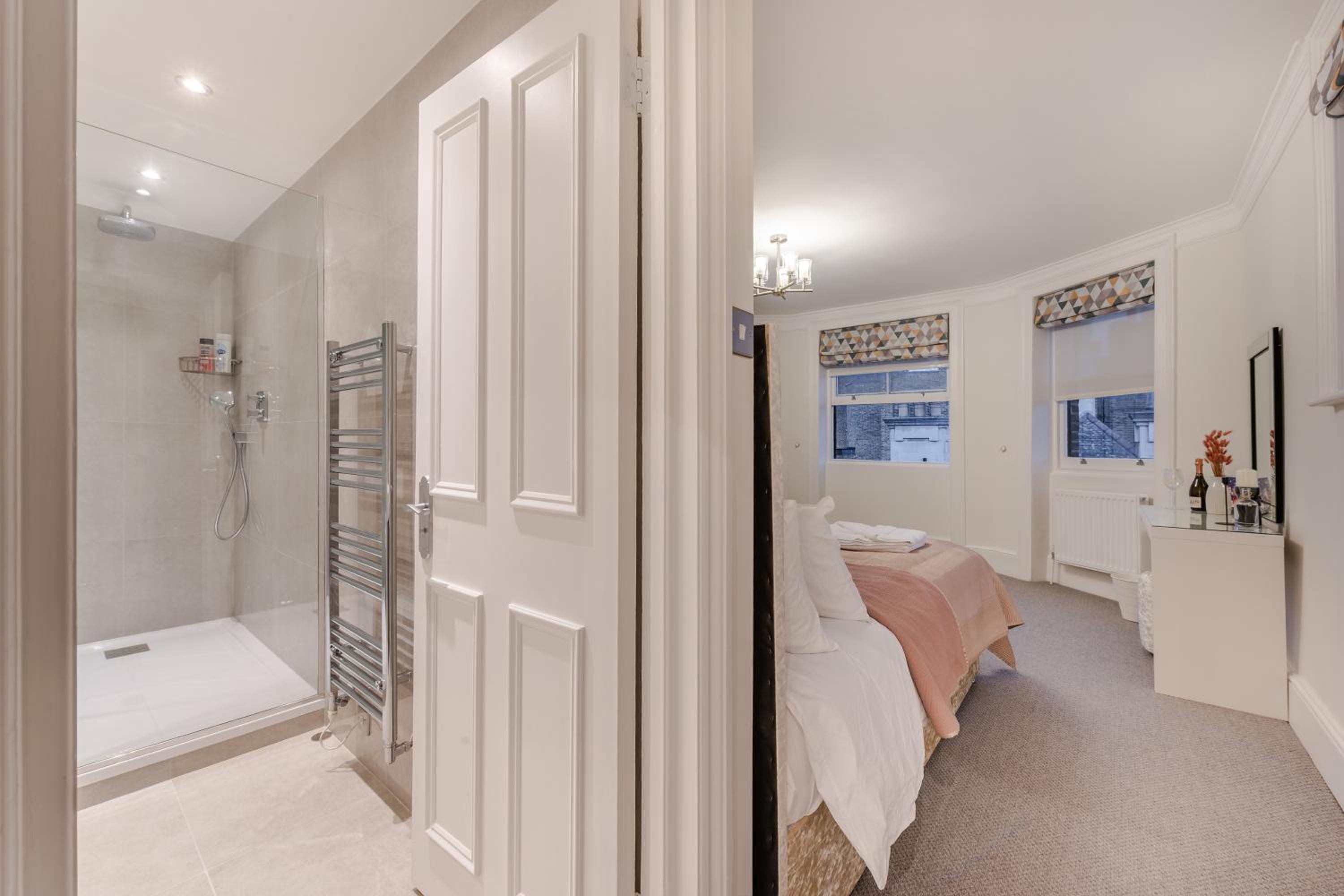 Modern London Luxury 3Bed 3Bathroom Retreat 6HS