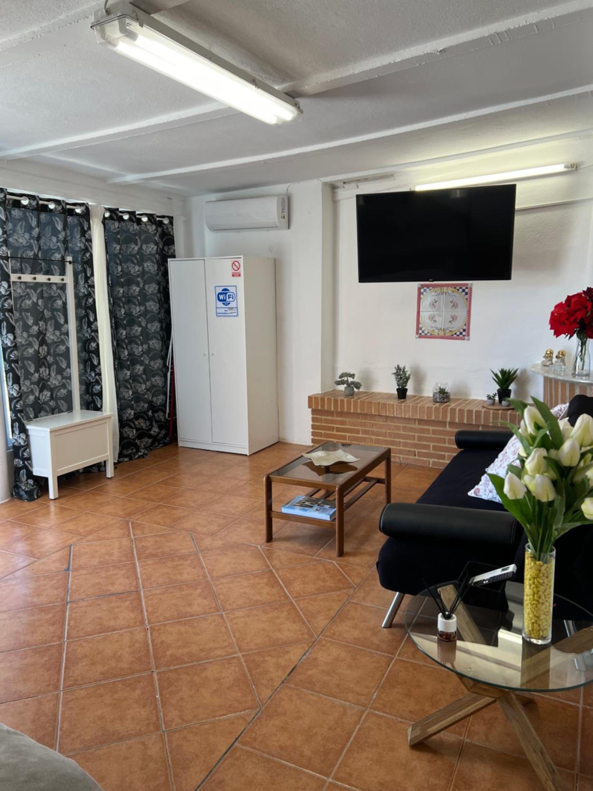 Encantador alojamiento con acceso a piscina compartida