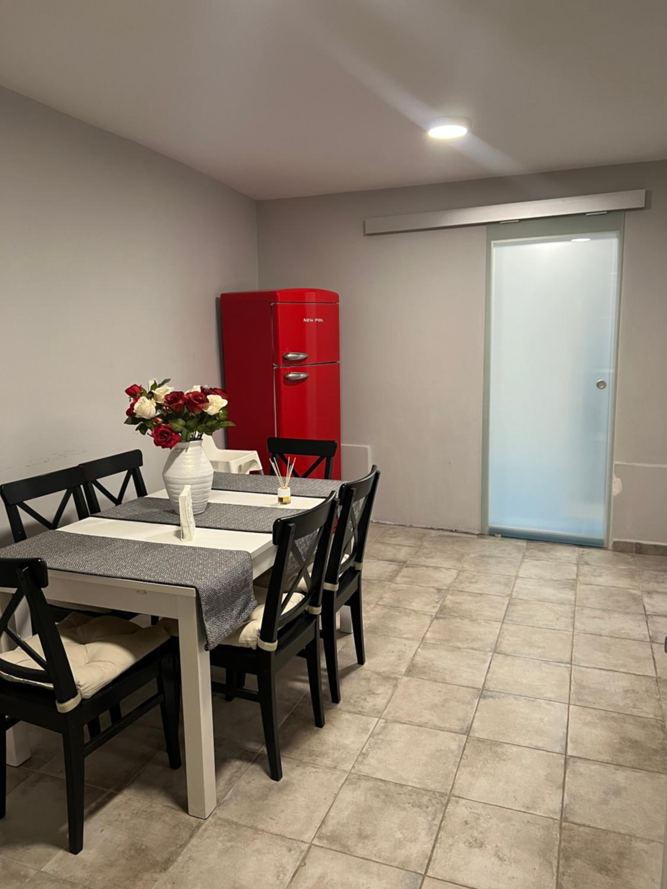 Encantador alojamiento con acceso a piscina compartida