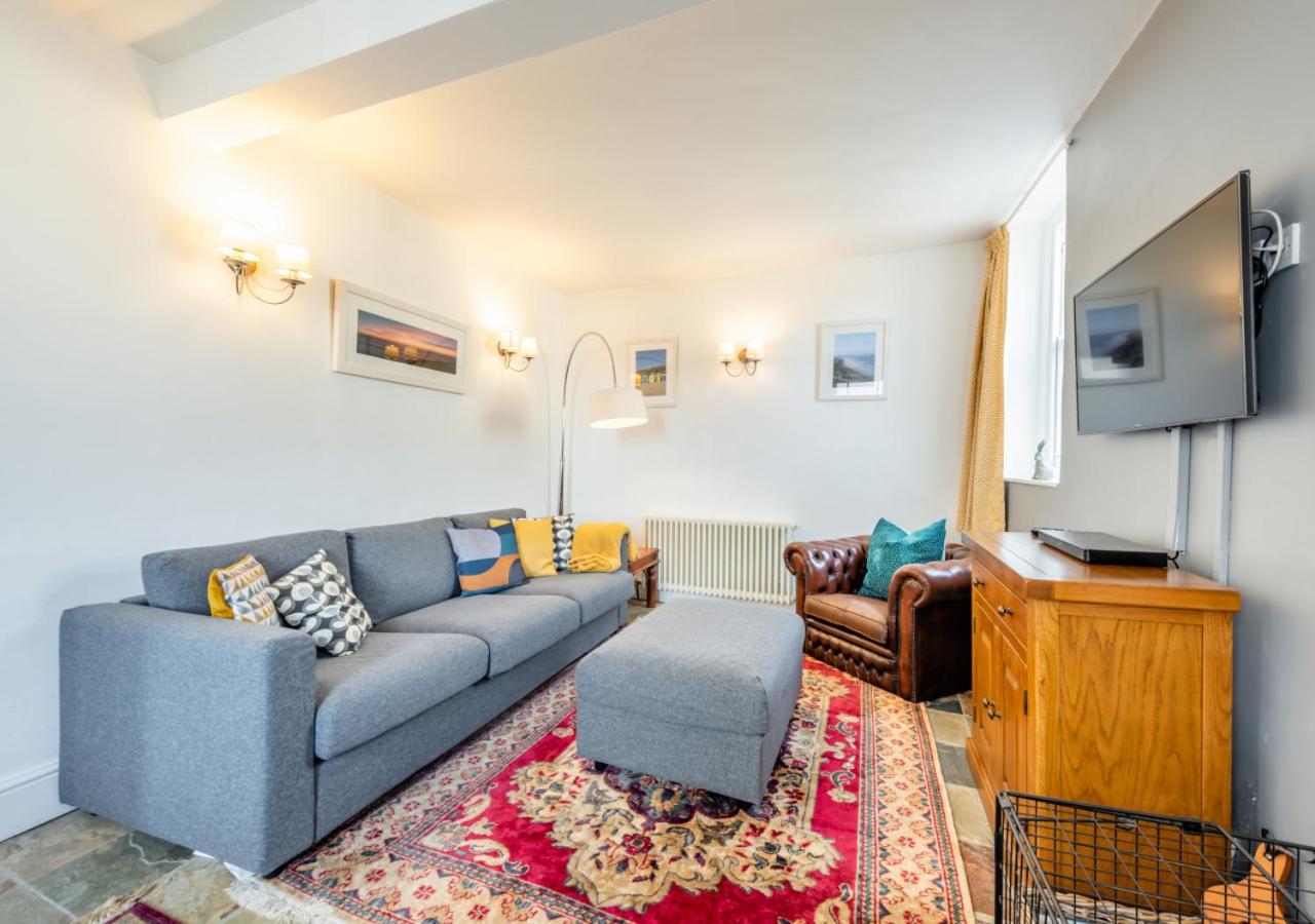 3 Bed in Braunton oc-soufar view 5
