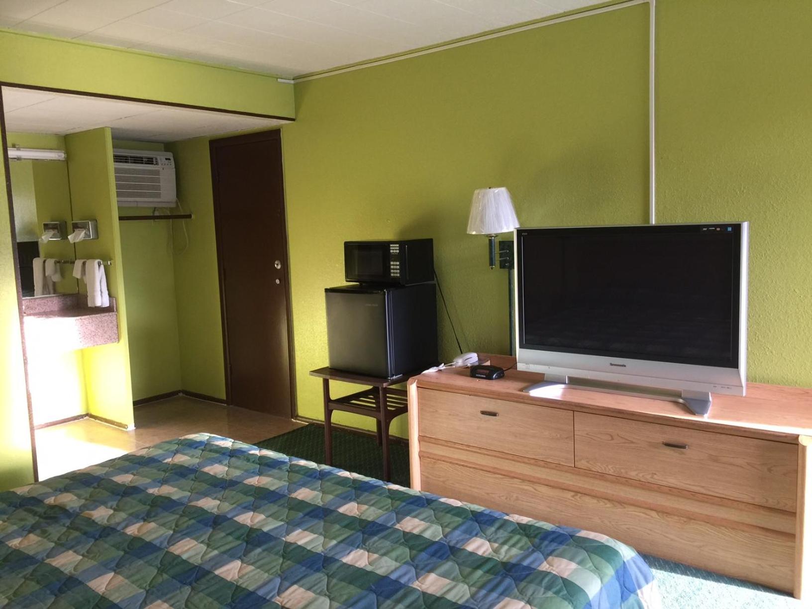 Statesman Inn view 2