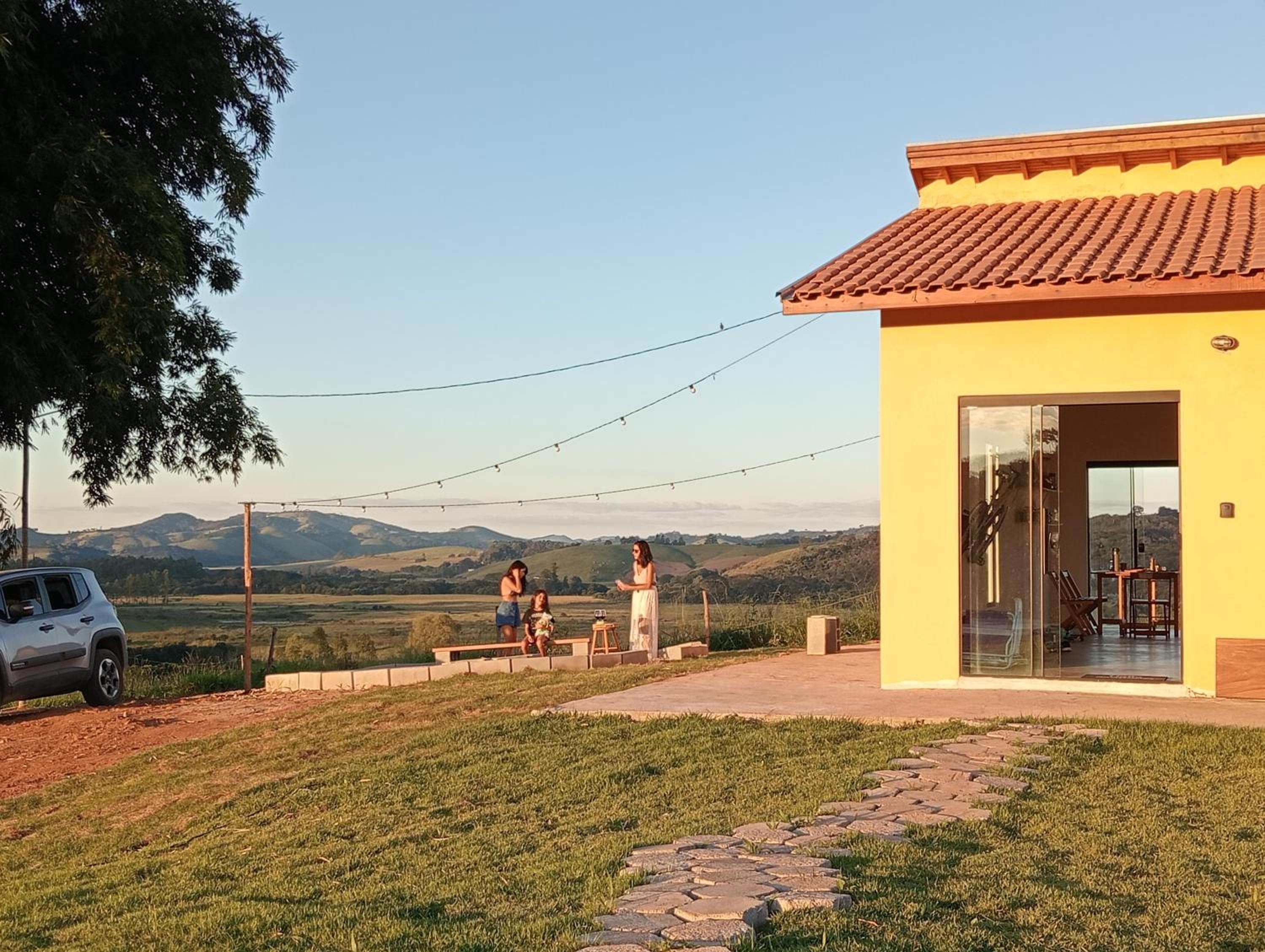 Sítio Âmbar - Piscina, Wi-fi e lago de pesca !