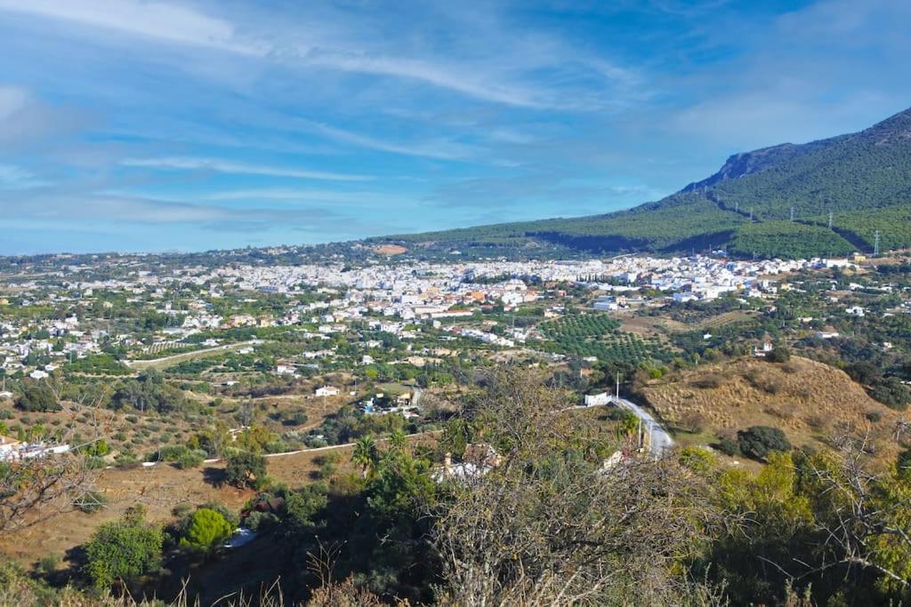 Casa Azahar centrally located 2 bedroom apartment