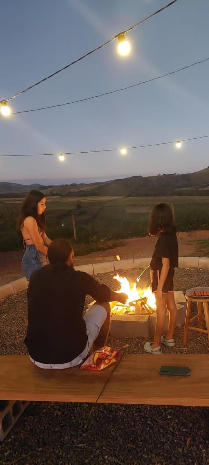 Sítio Âmbar - Piscina, Wi-fi e lago de pesca !