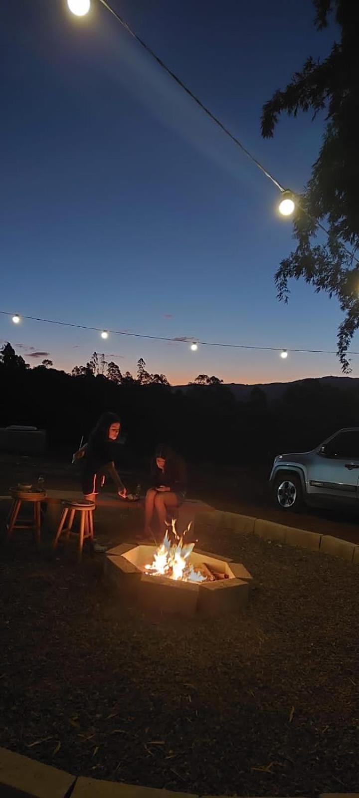 Sítio Âmbar - Piscina, Wi-fi e lago de pesca !