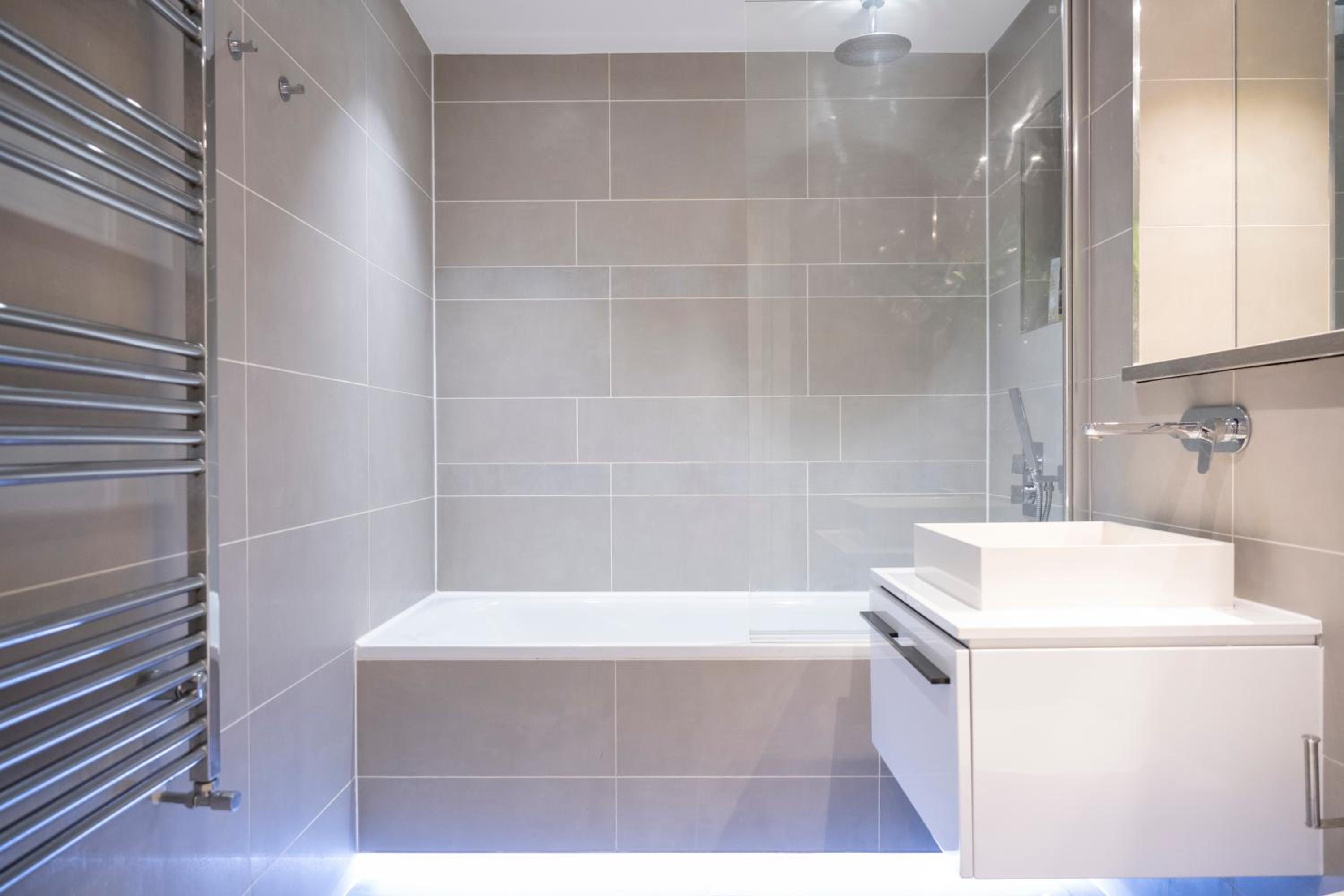 Spacious & Smart Studio Flat with Balcony - Zone1