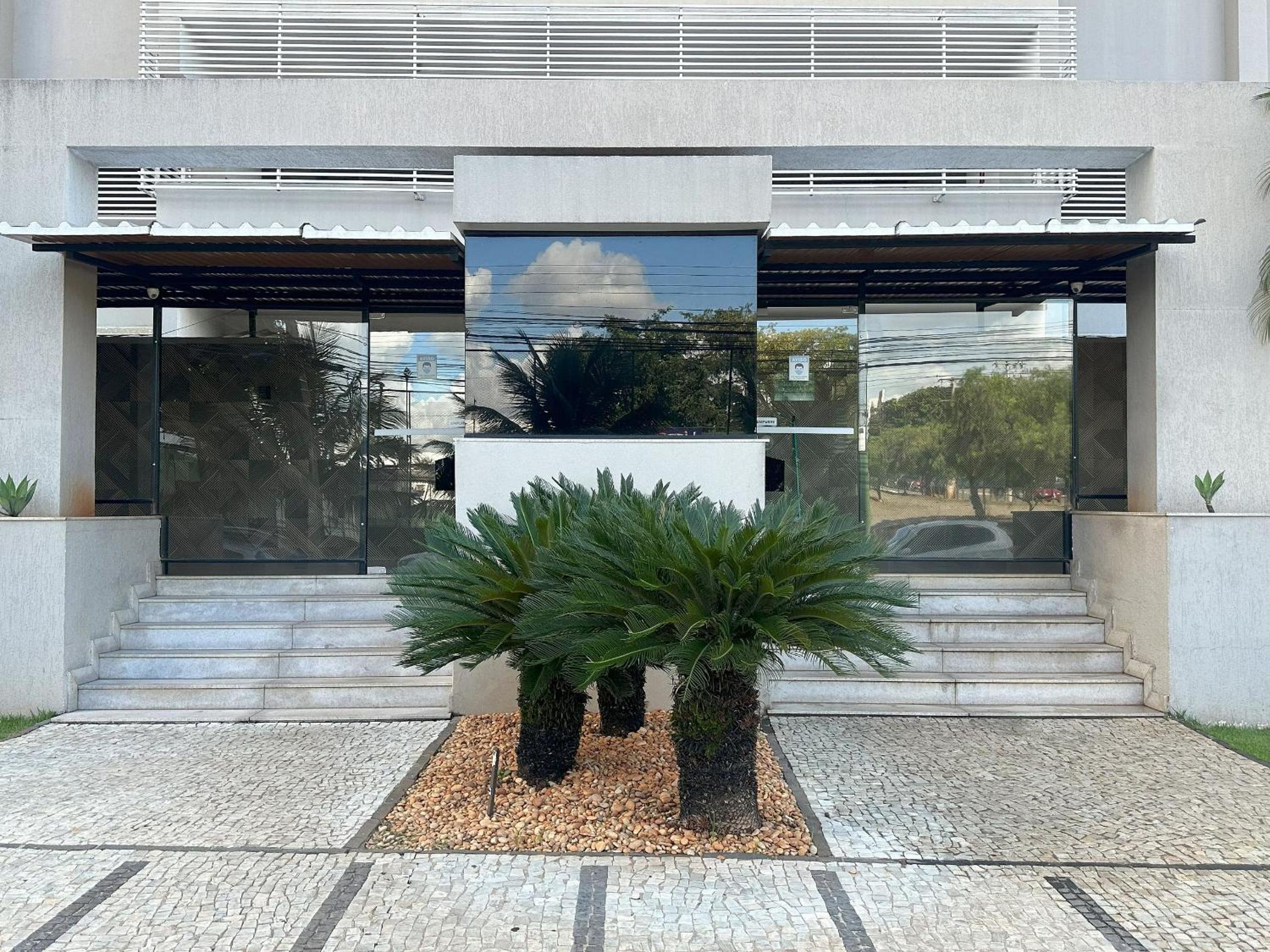 Unique Residence, close to Park and Shopping Flamboyant
