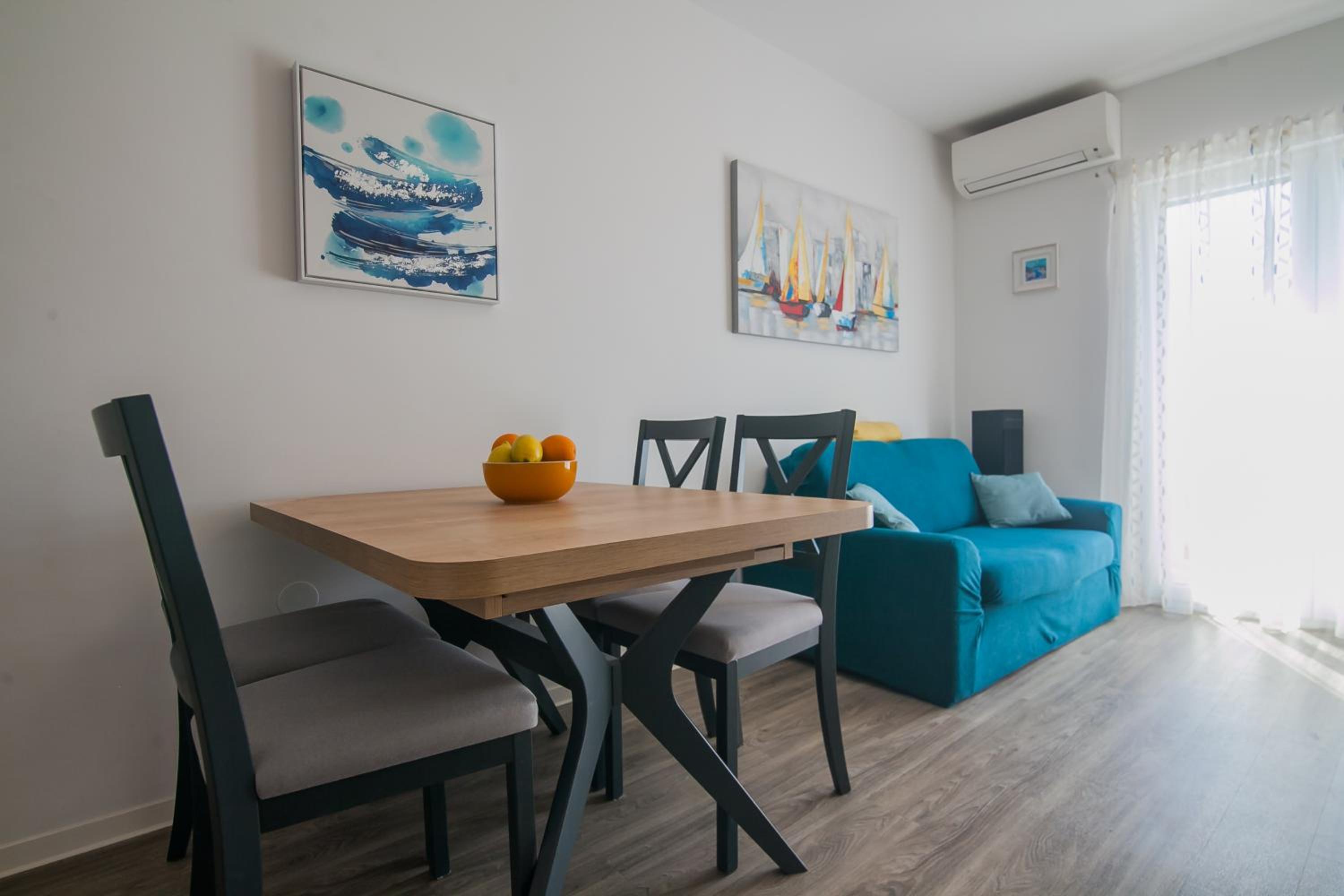 Sirius Apartments - Free Private Parking