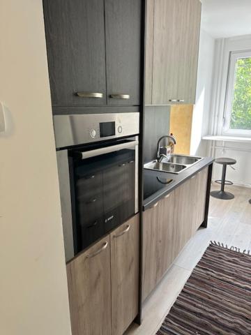 Modern one bedroom in the center of Belgrade view 3