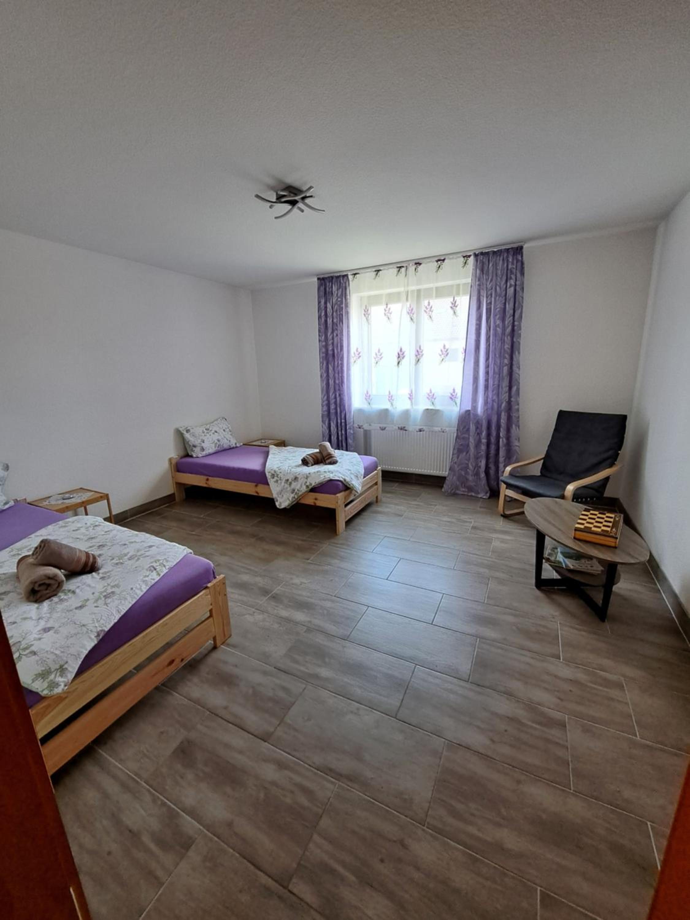 Wohnung mit 2 - 3 Zimmern view 3