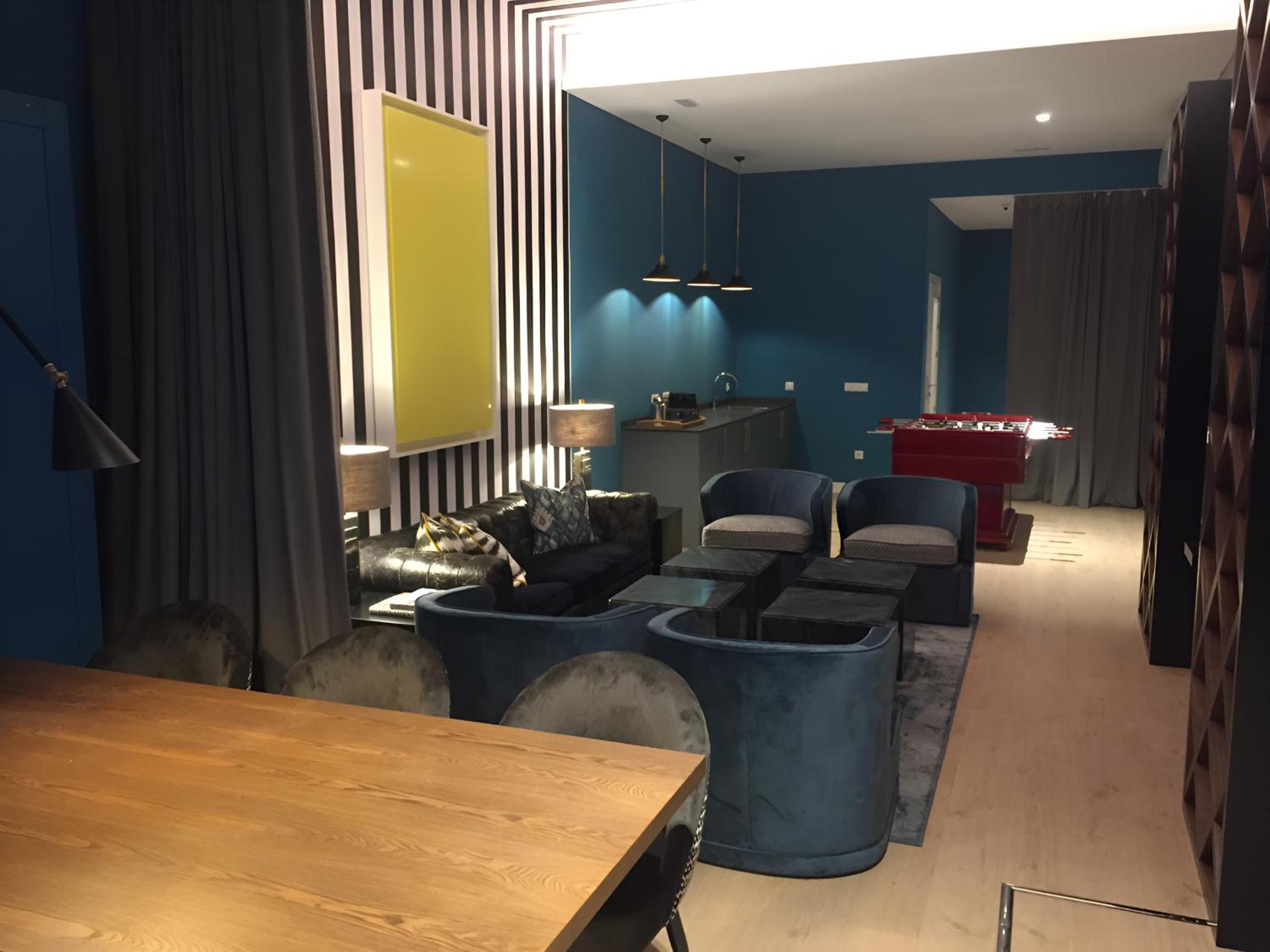 lounge