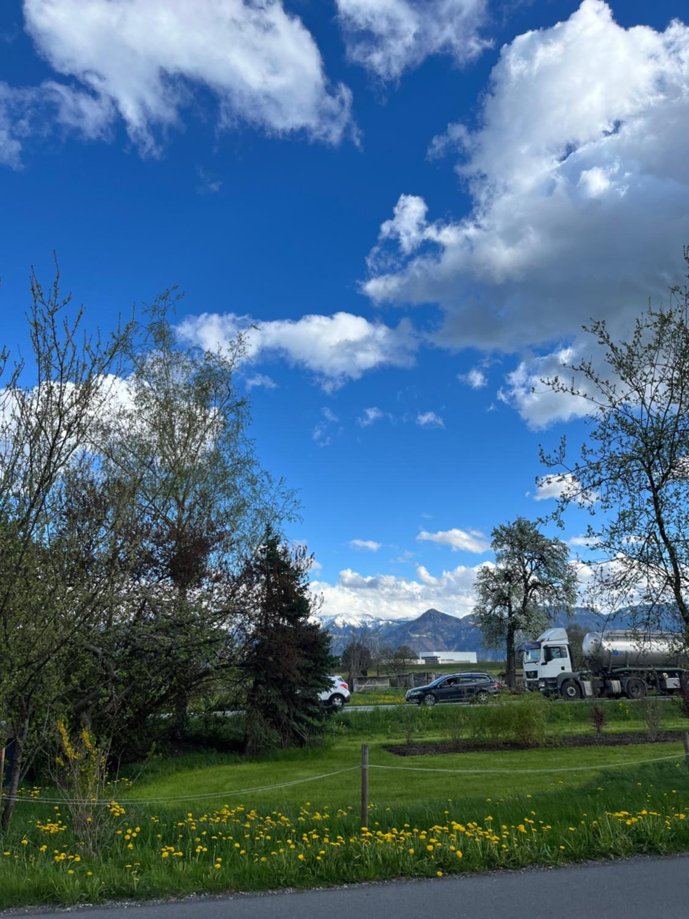 Small attic apartment close to Lake and Mountains Fussach
