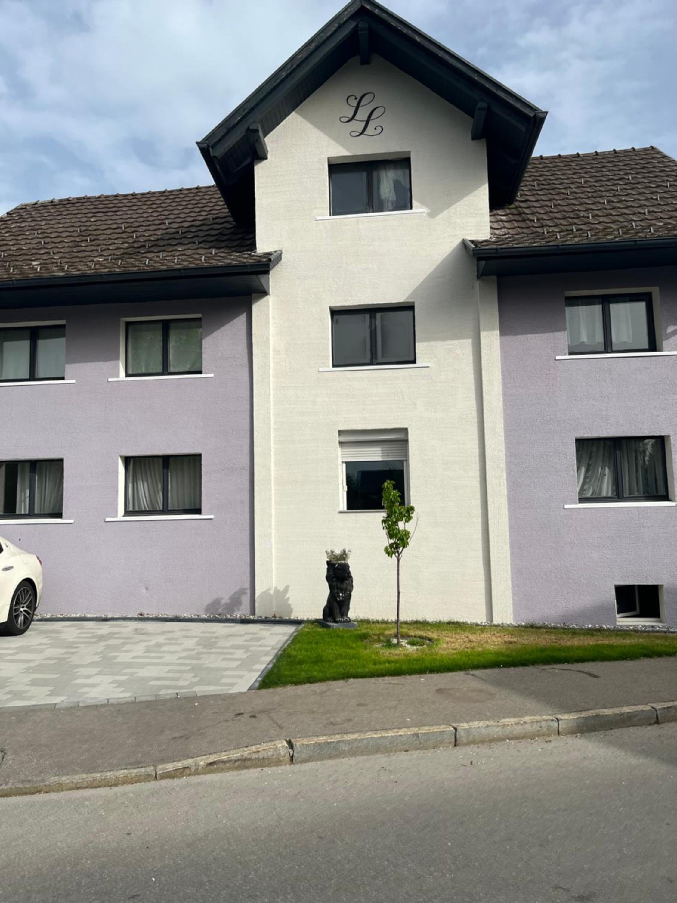 Small attic apartment close to Lake and Mountains Fussach