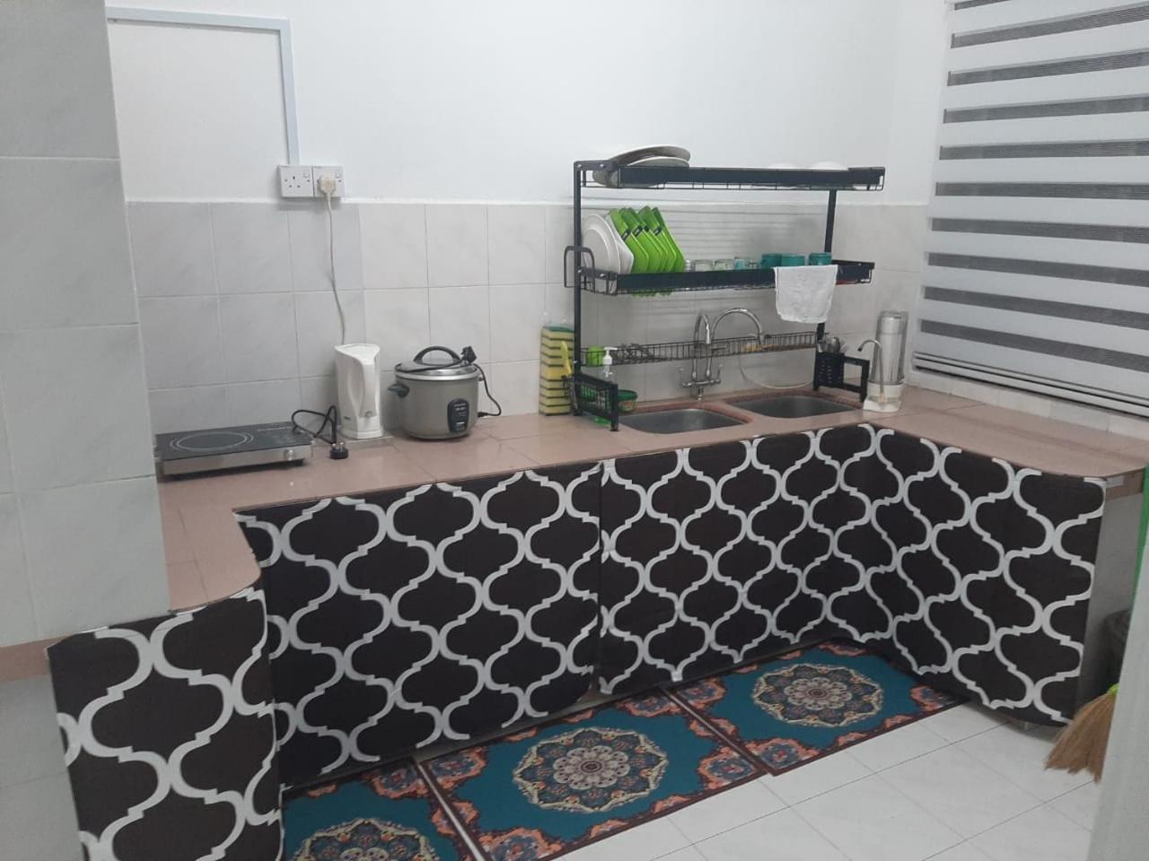 DIAMOND HOMESTAY
