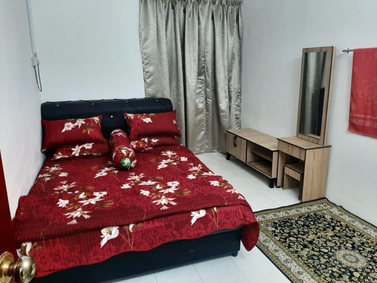 DIAMOND HOMESTAY