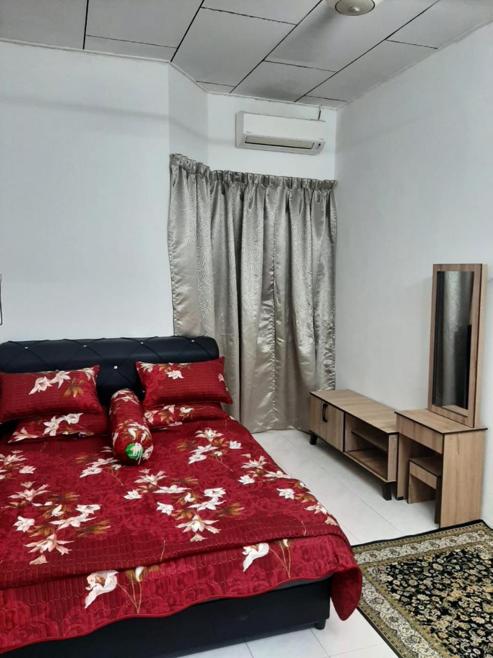DIAMOND HOMESTAY