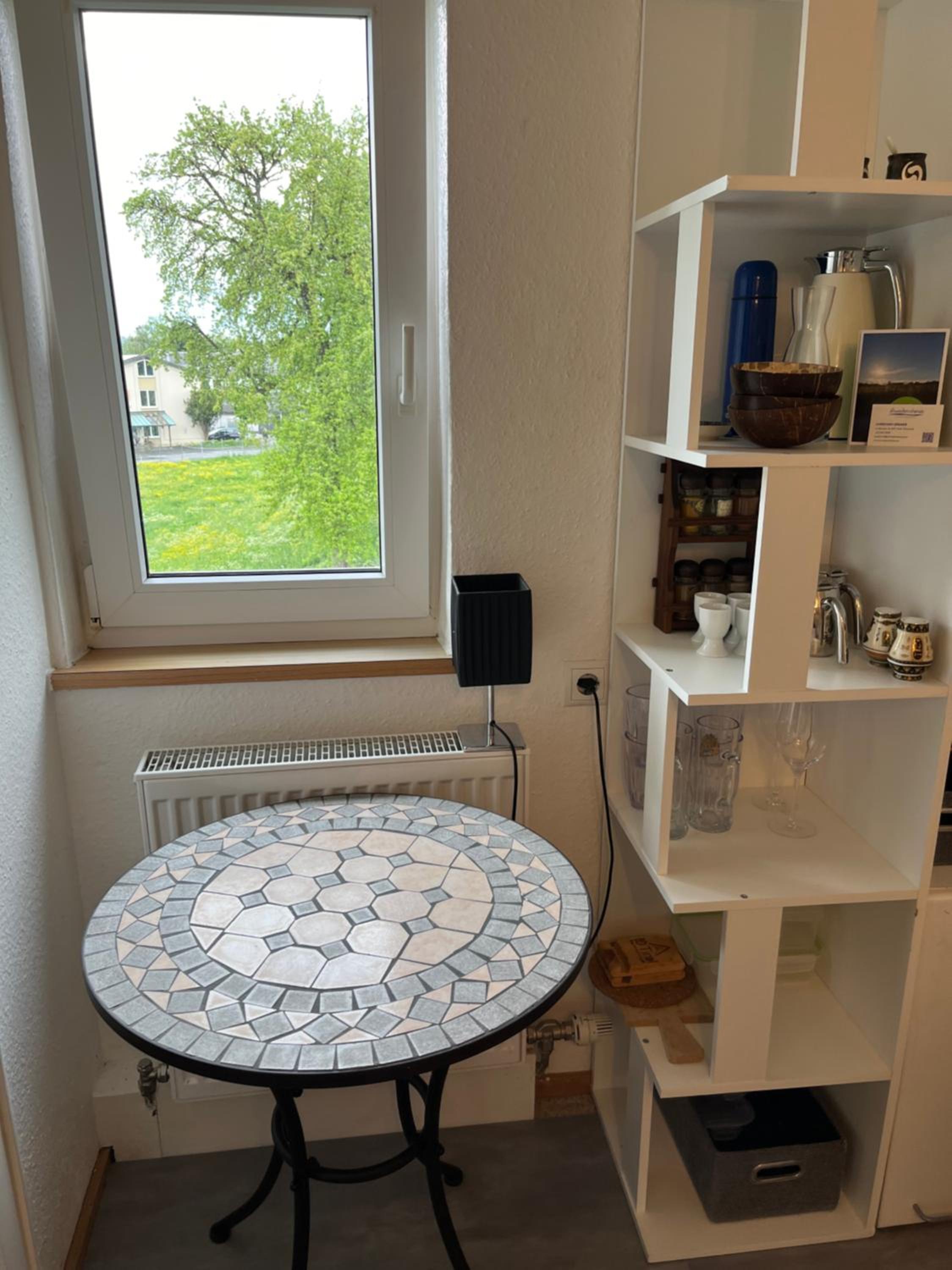 Small attic apartment close to Lake and Mountains Fussach