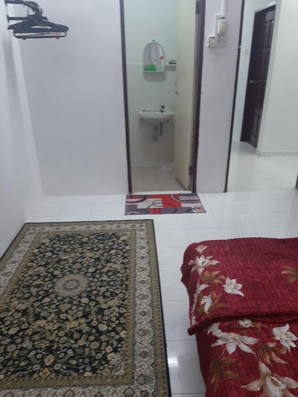 DIAMOND HOMESTAY