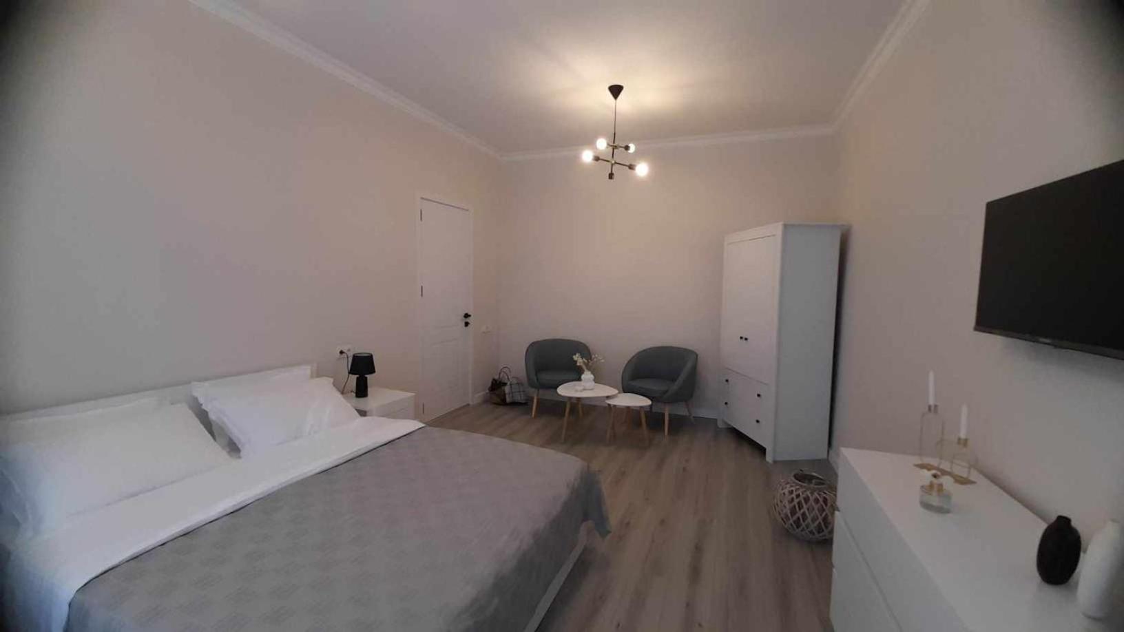Tbilisi cosy apartment view 4