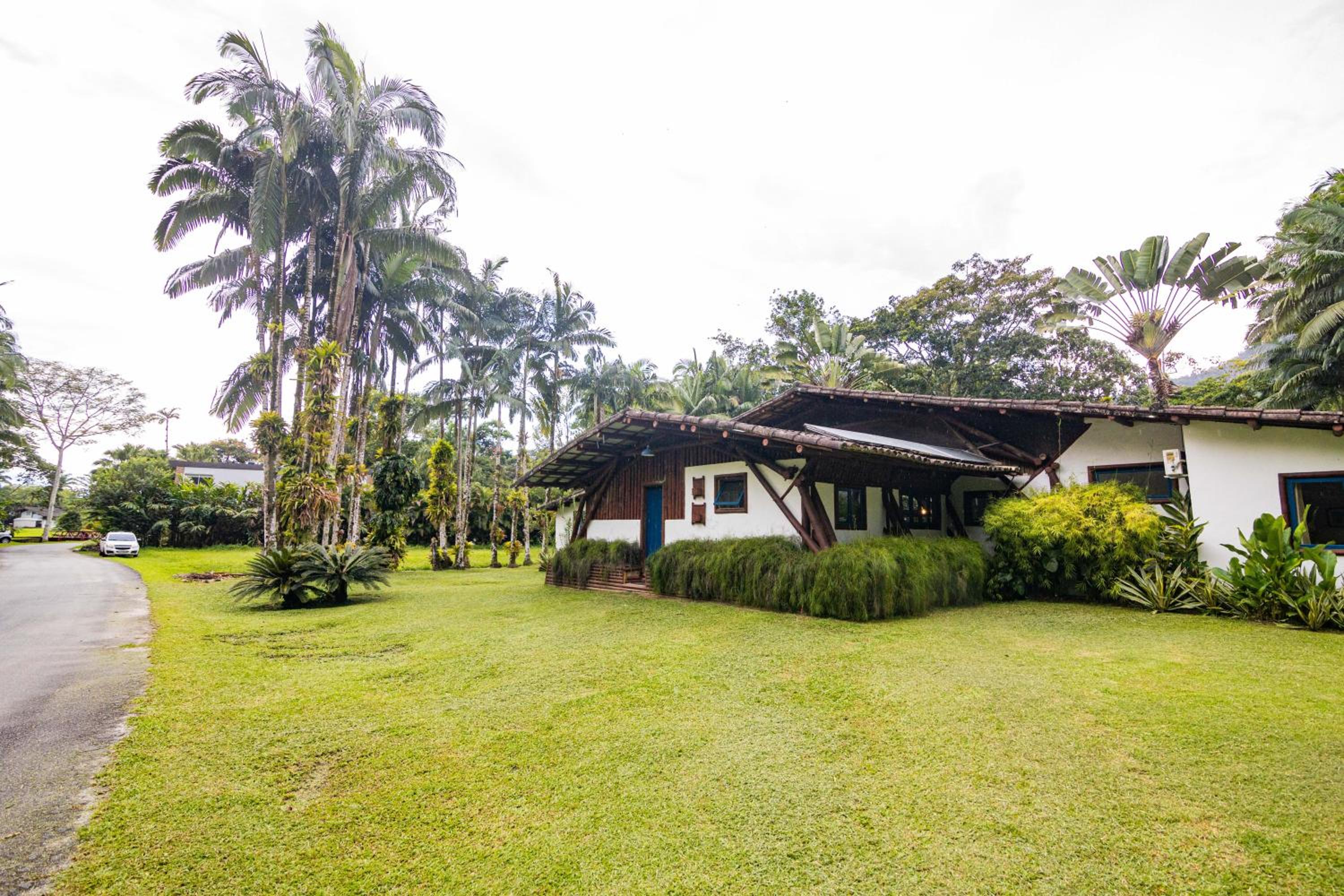 paraíso tropical exótico, natureza e mar, golfe e marina - repaginada