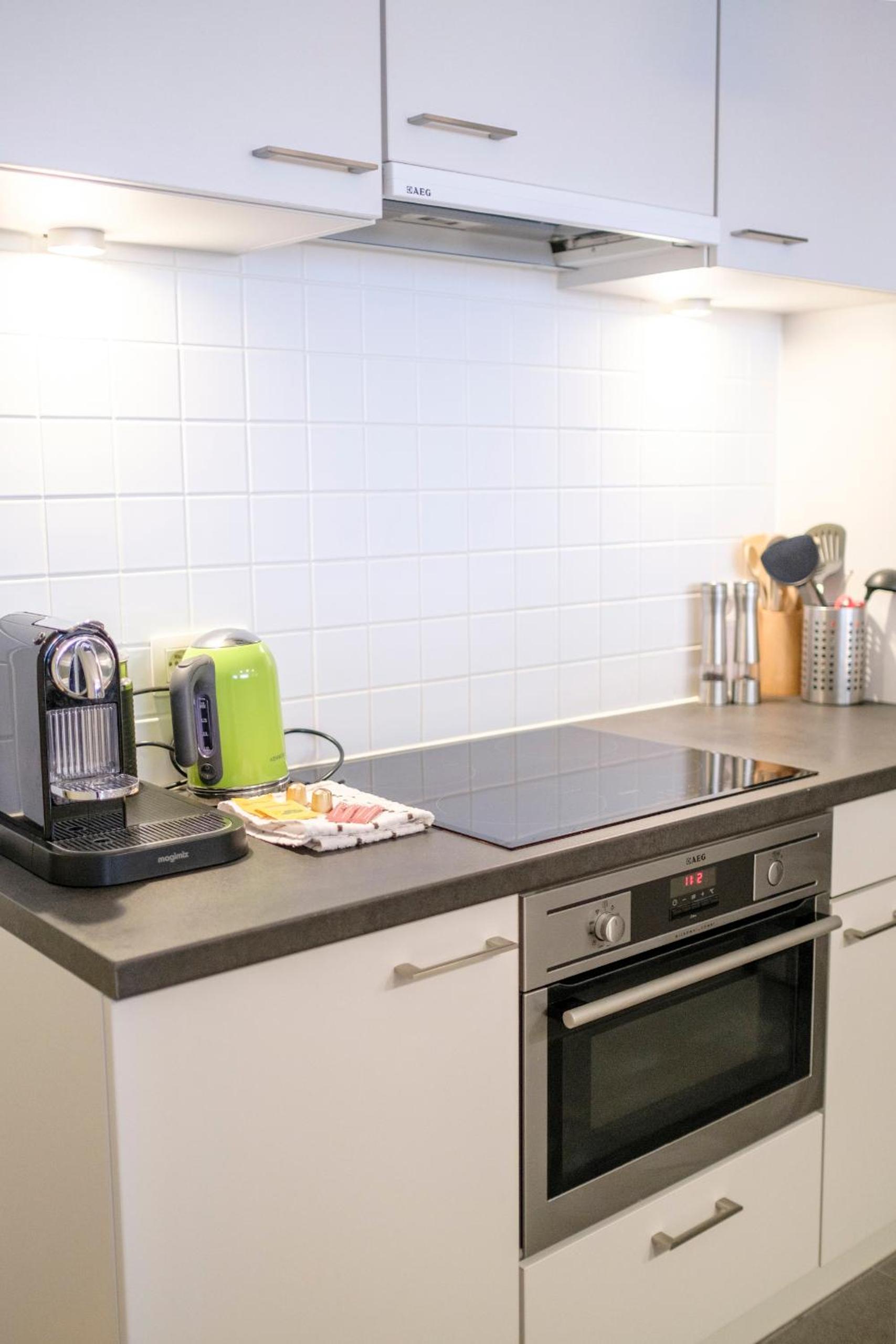 Beautiful 1 bedroom apartment close to Parc de Bruxelles