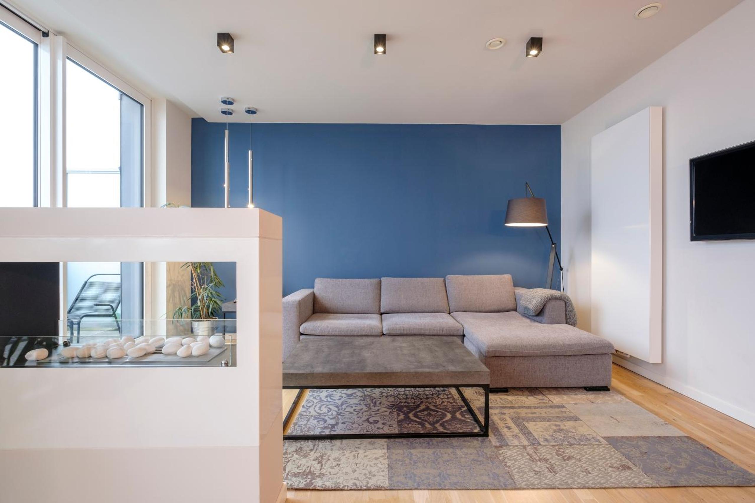 Beautiful 1 bedroom apartment close to Parc de Bruxelles
