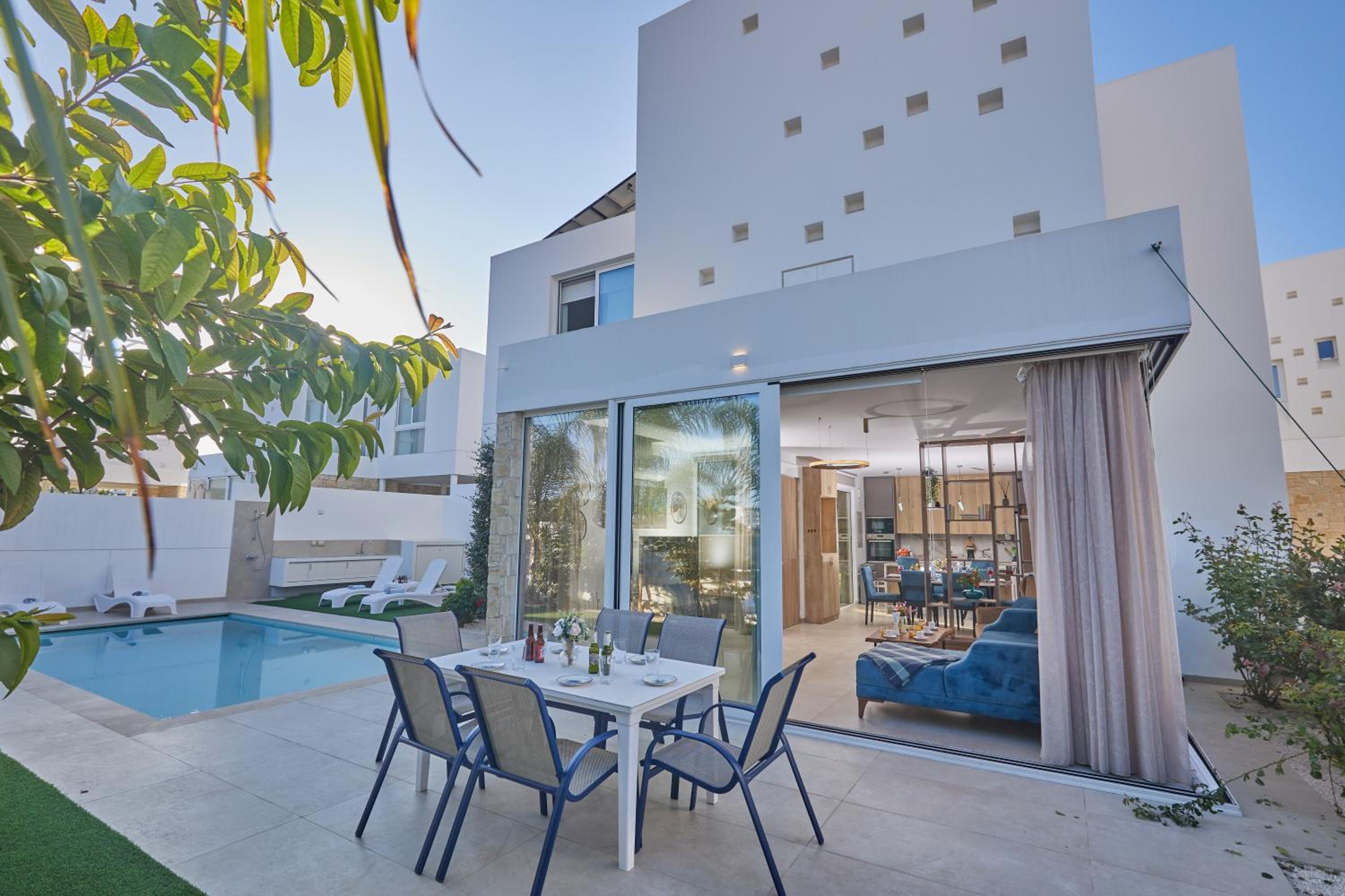 Vie Bleu Villas