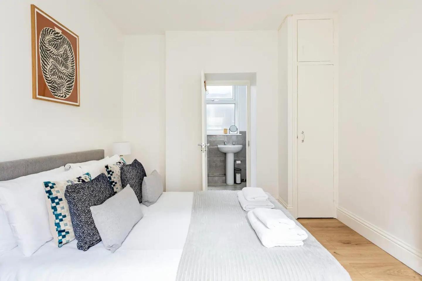 Stylish one bedroom apartment in Greater London