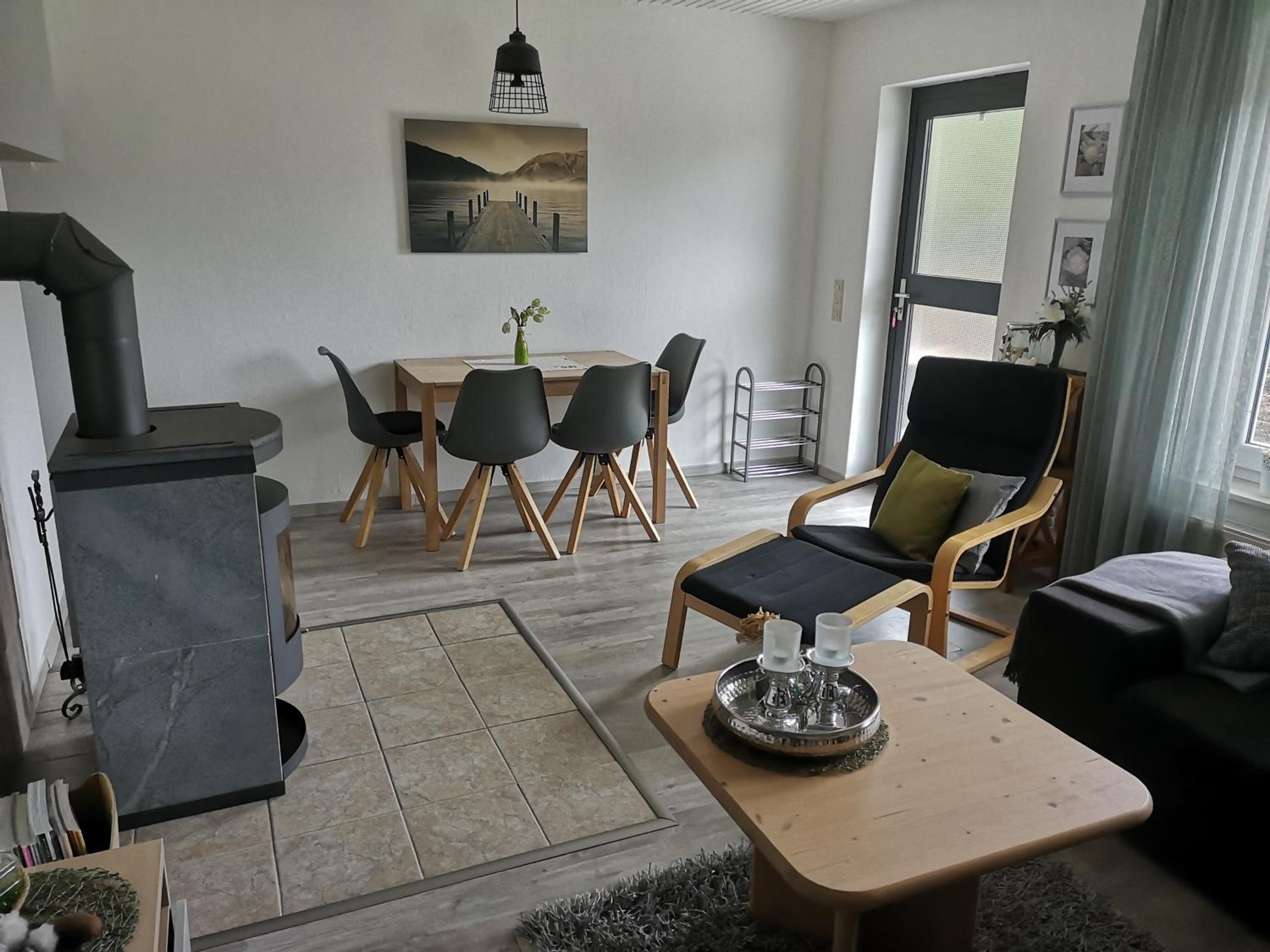 diemelseeholiday Ferienwohnung im Sauerland mit Kamin