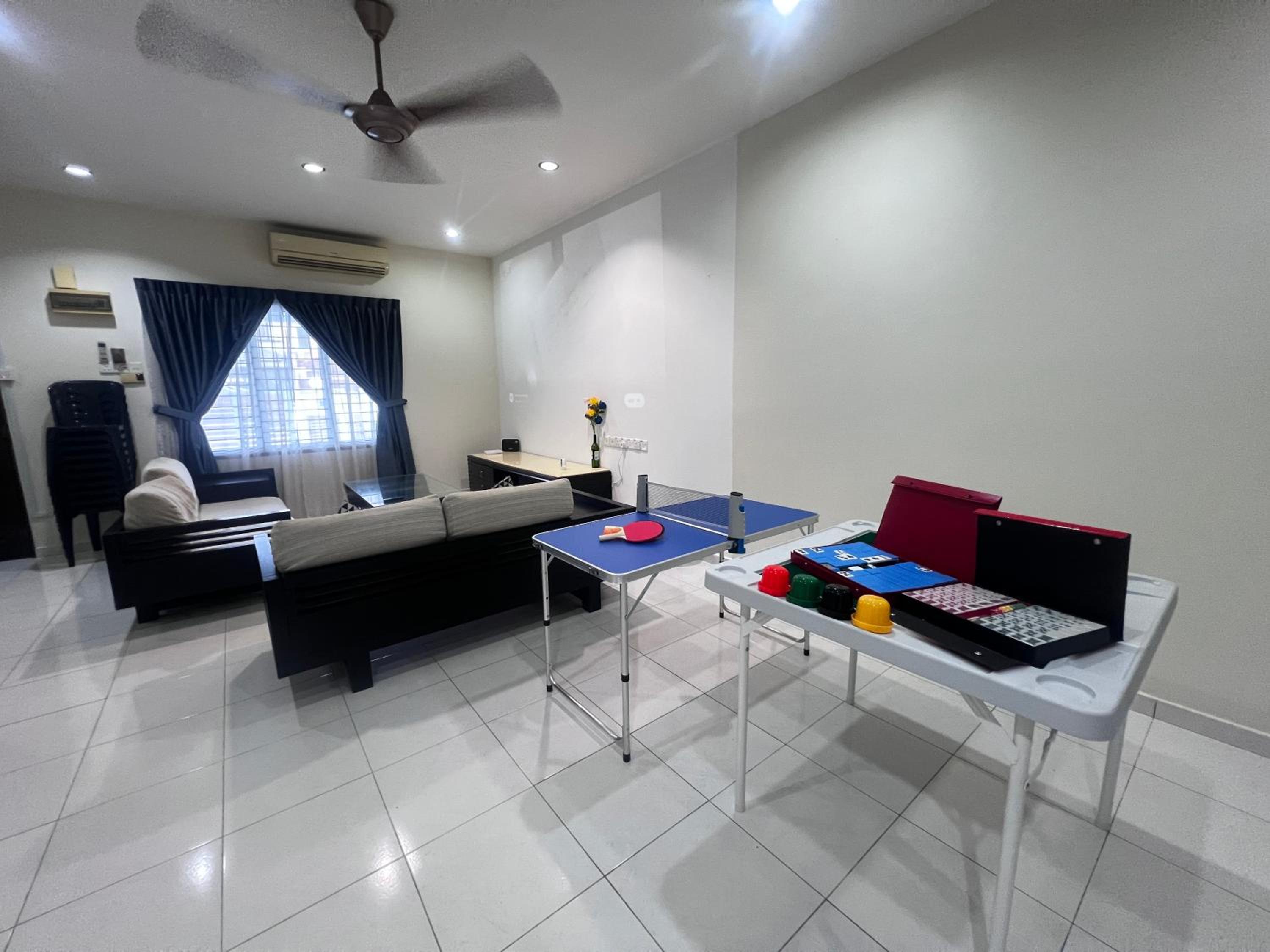 Little Theatre Home Setia Indah Austin