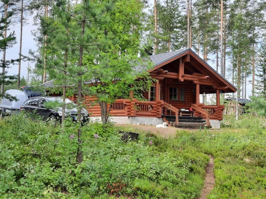 Lomamökki Haapajärven rannalla