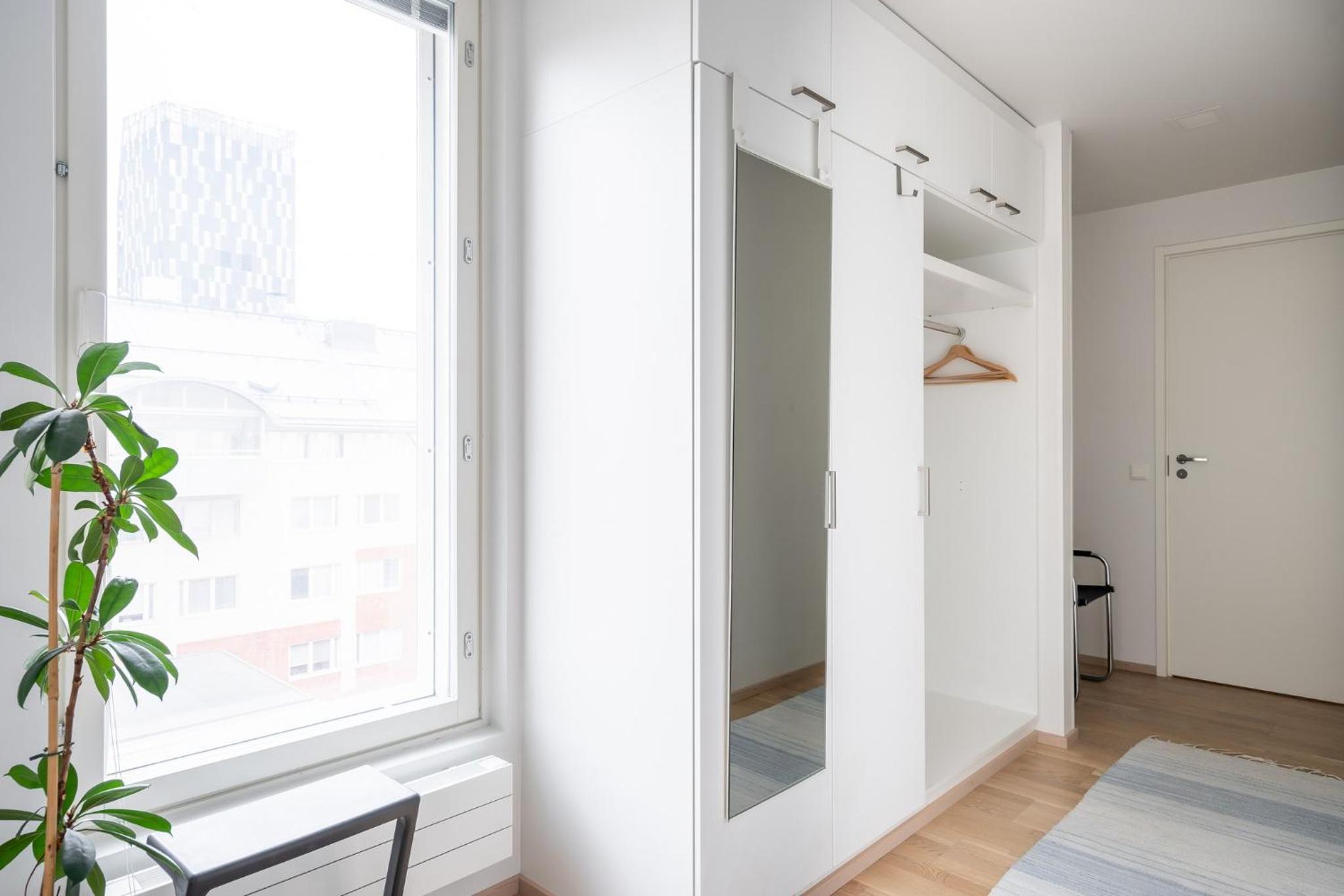 Center located apartment close to University
